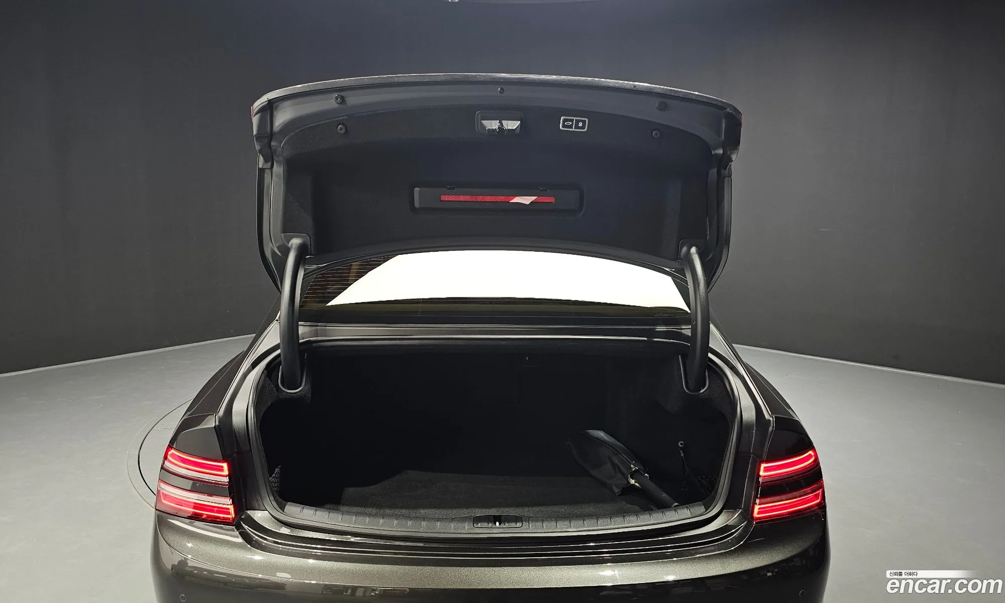 Genesis G80 2023 — 29