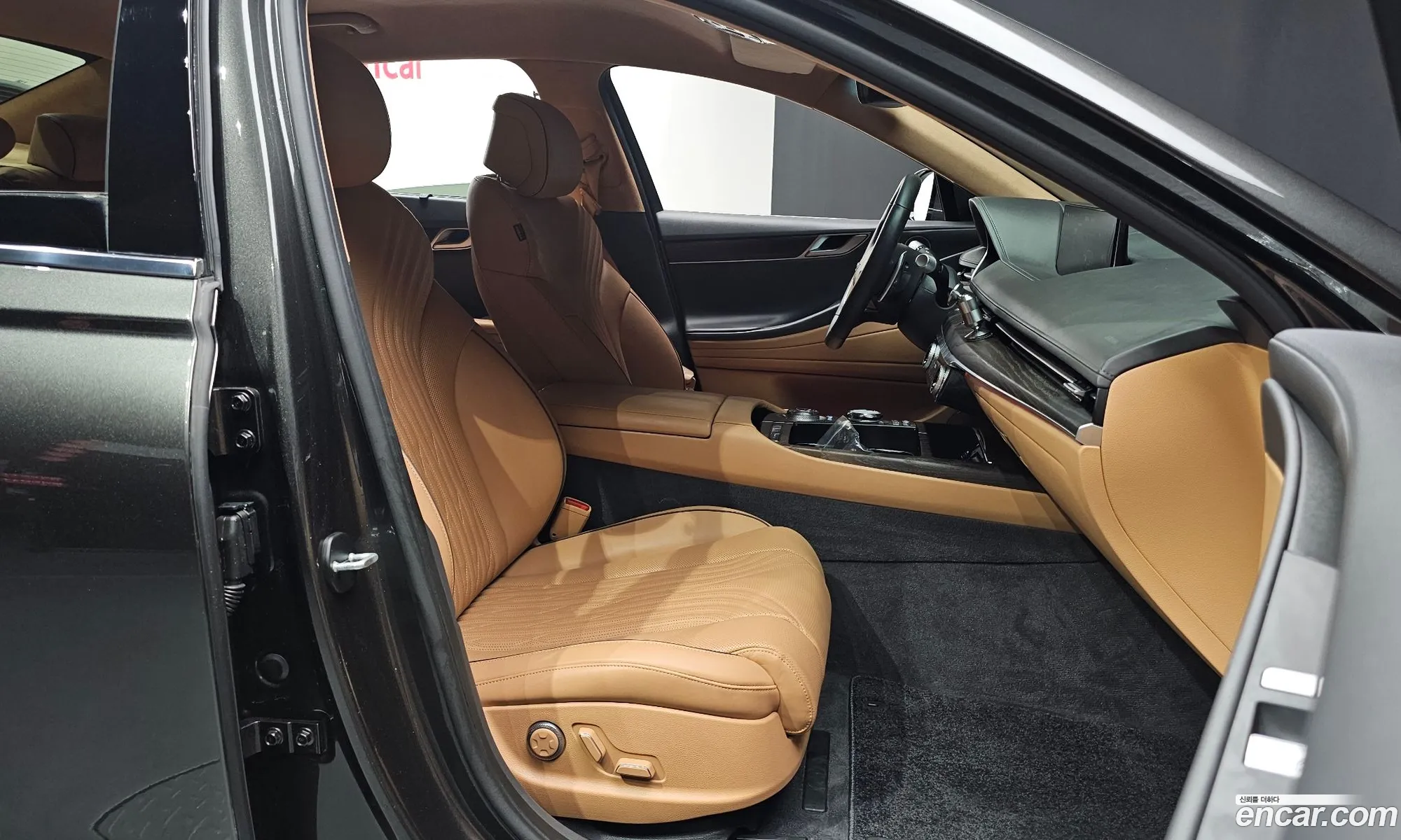 Genesis G80 2023 — 33