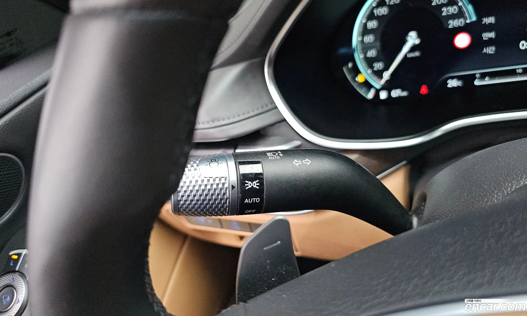 Genesis G80 2023 — 10