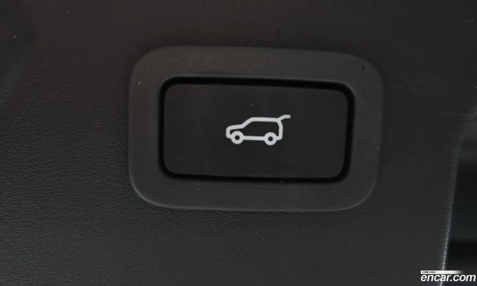 Land Rover Discovery Sport 2017 — 13