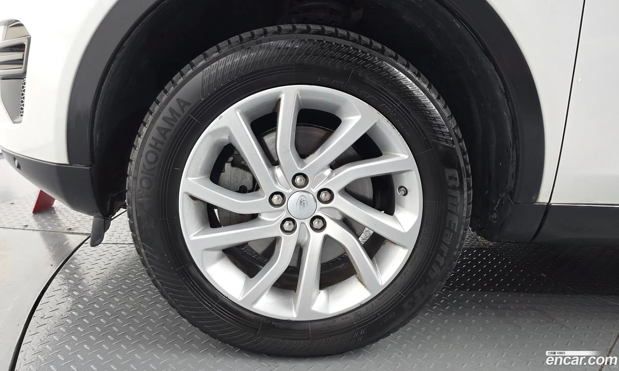 Land Rover Discovery Sport 2017 — 5