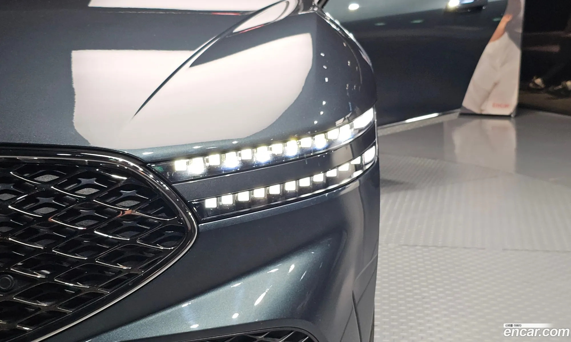 Genesis G90 2022 KMTFA41DBNU000812 — 17