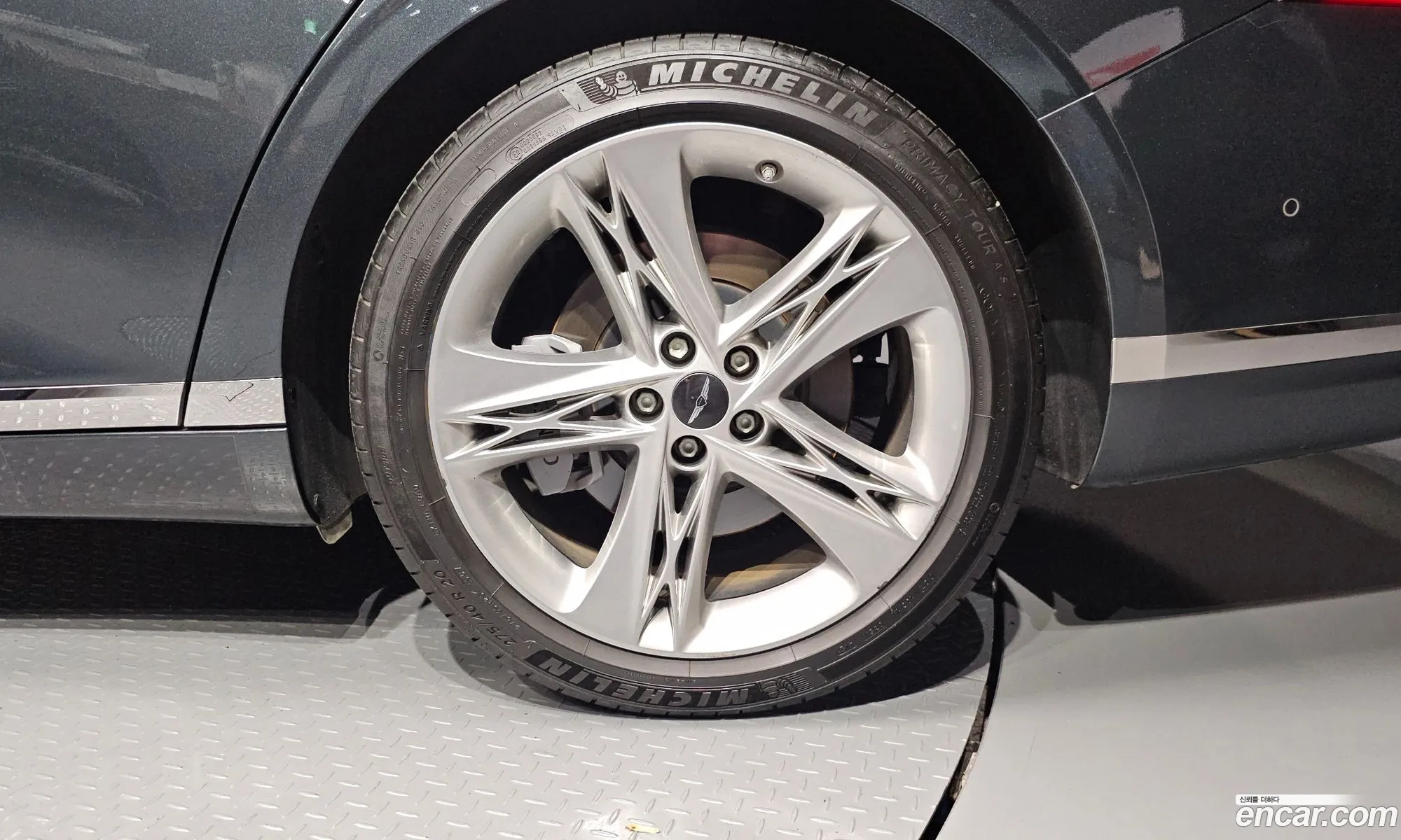 Genesis G90 2022 KMTFA41DBNU000812 — 20