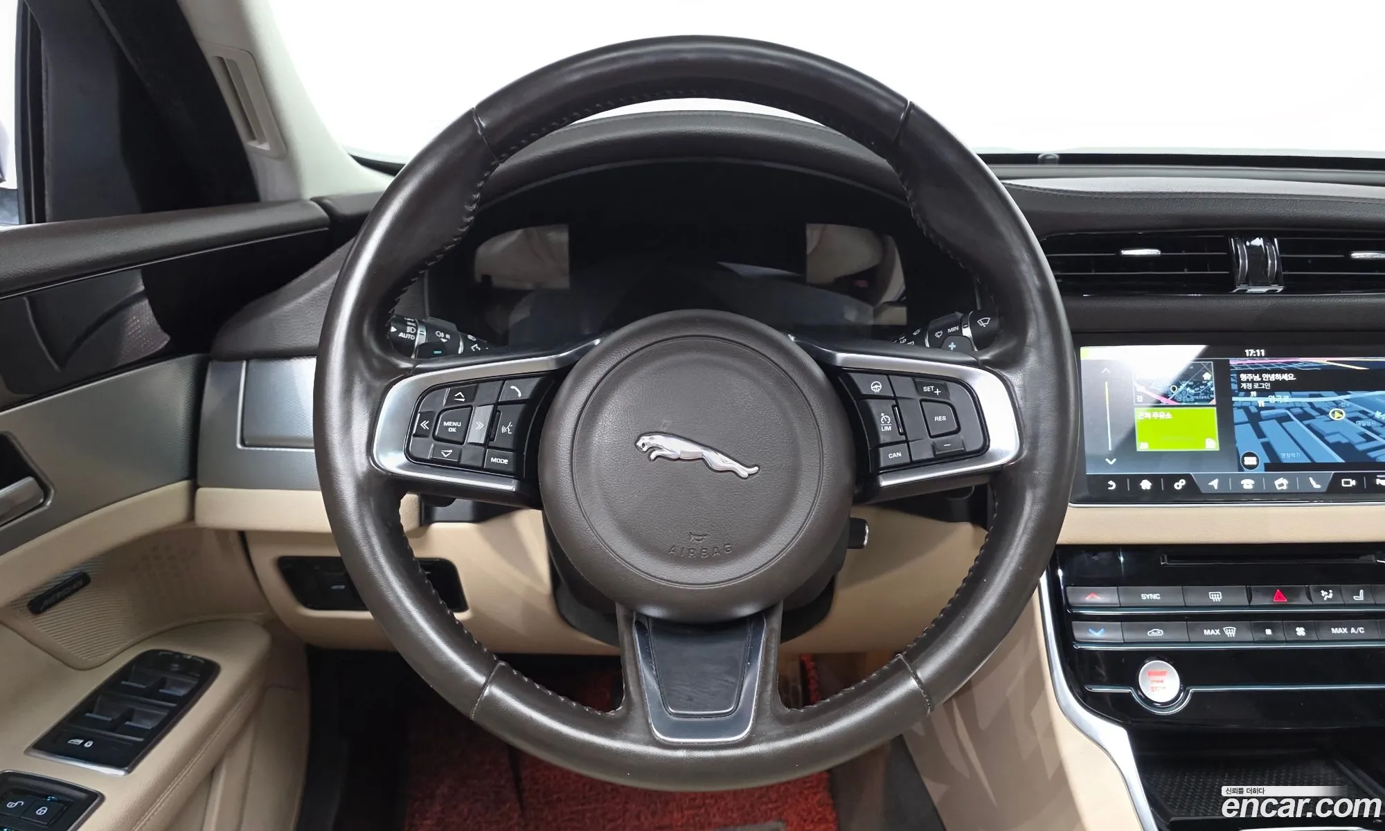 Jaguar XF 2018 — 20