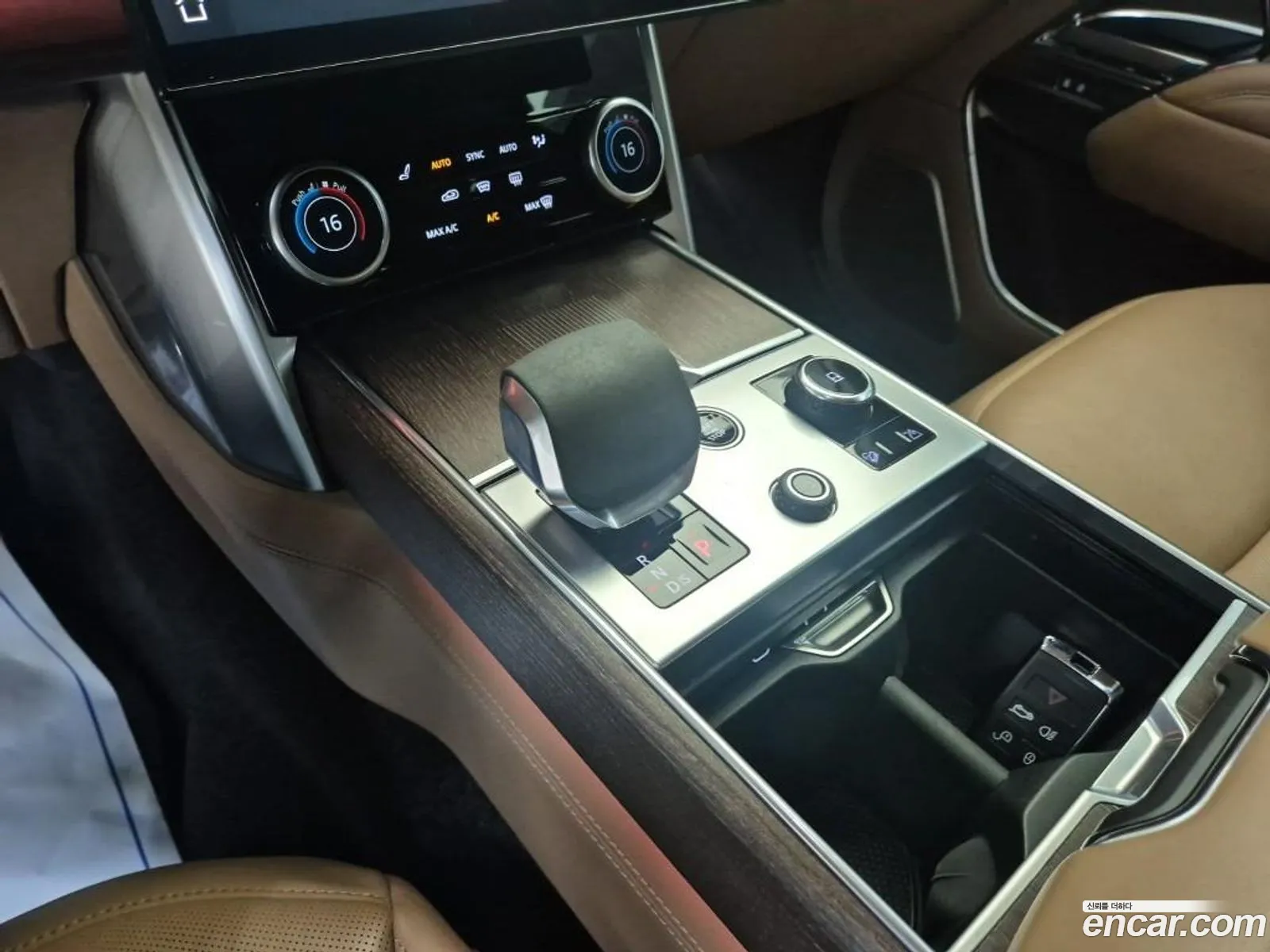 Land Rover Range Rover 2022 — 7