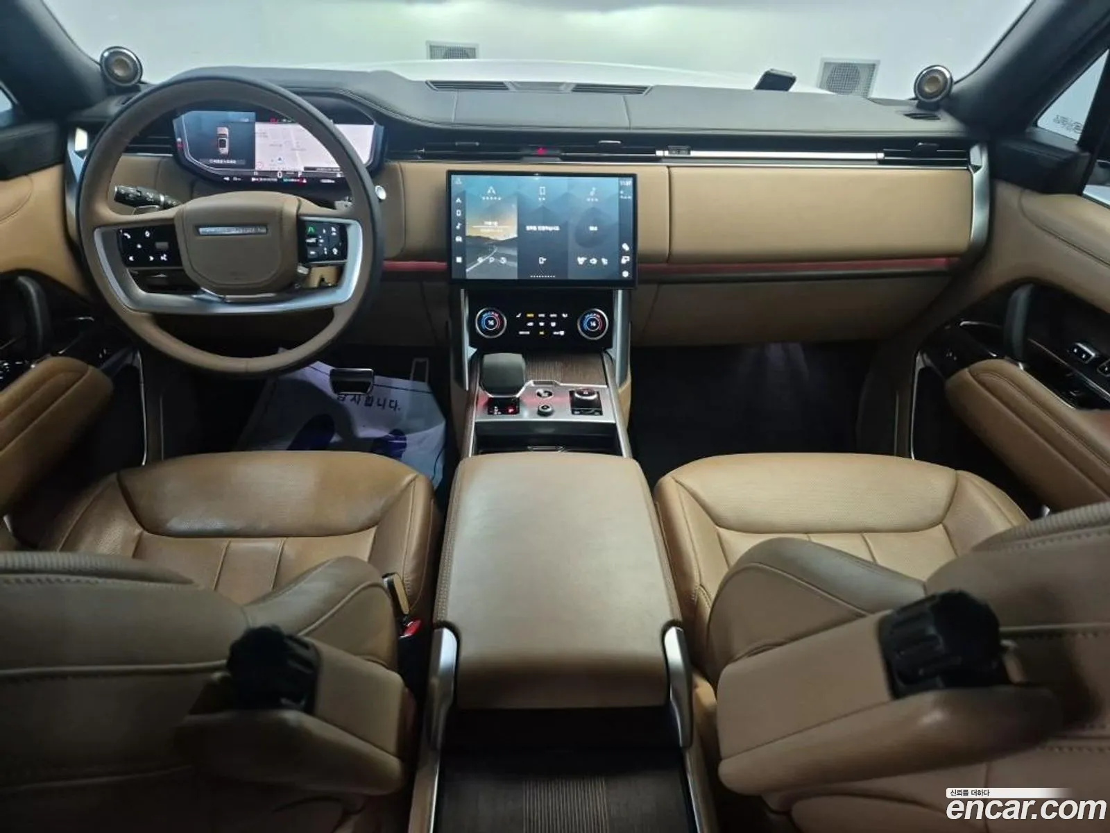 Land Rover Range Rover 2022 — 13