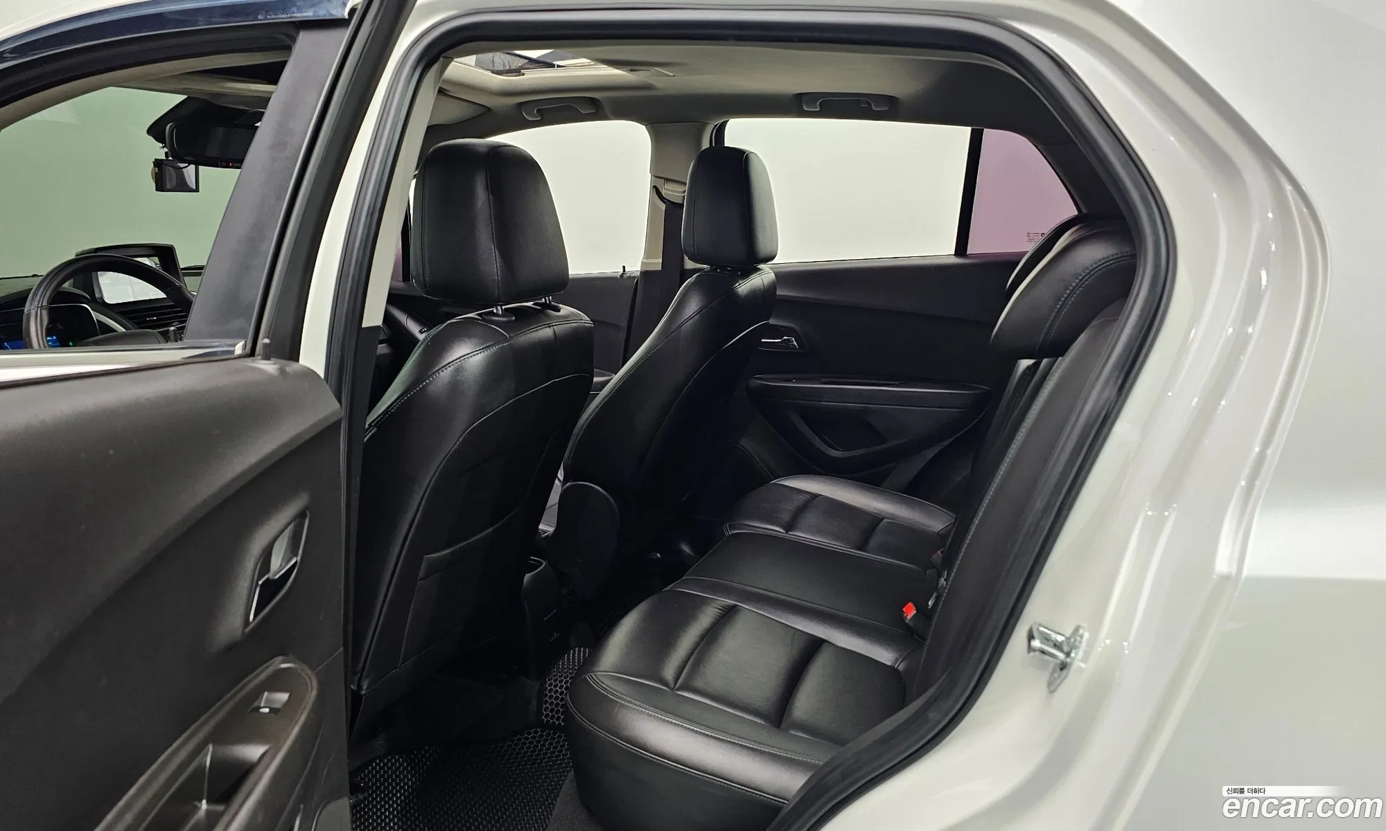 Chevrolet (GM Daewoo) Trax 2015 KLABA76BDFB237859 — 14