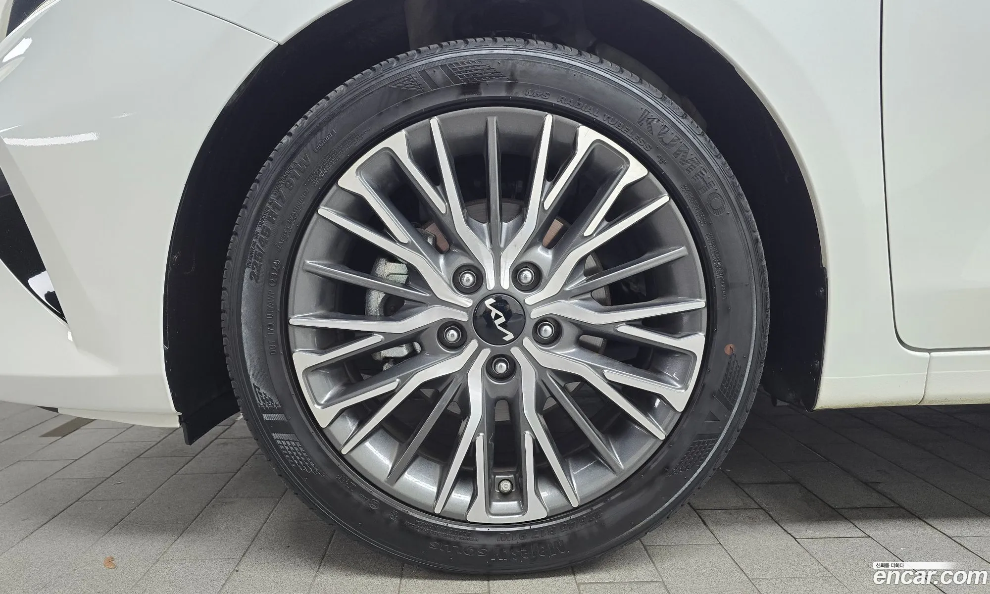 Kia K3 2024 KNAF541BERA978029 — 24