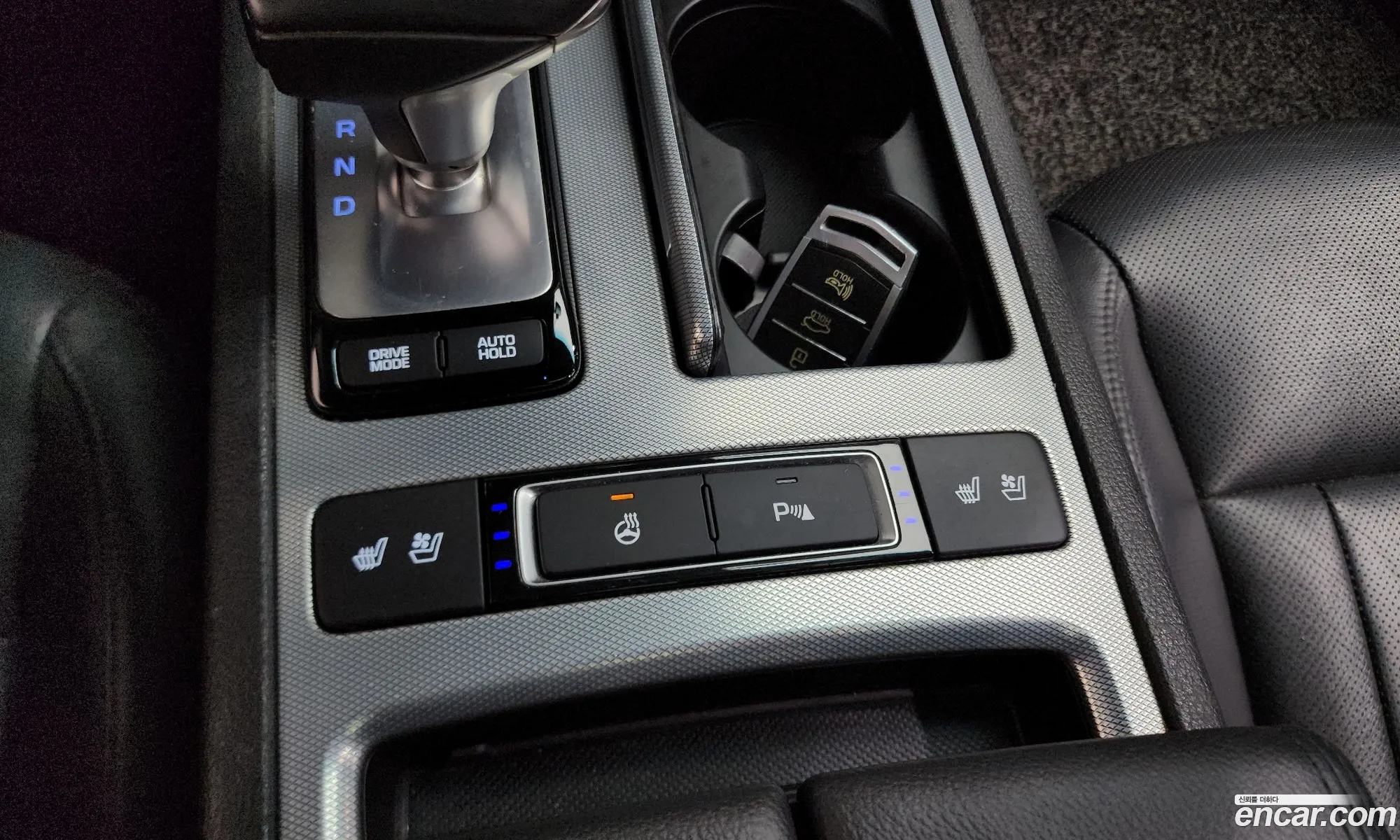 Genesis G80 2017 KMHGL41DDHU232806 — 27