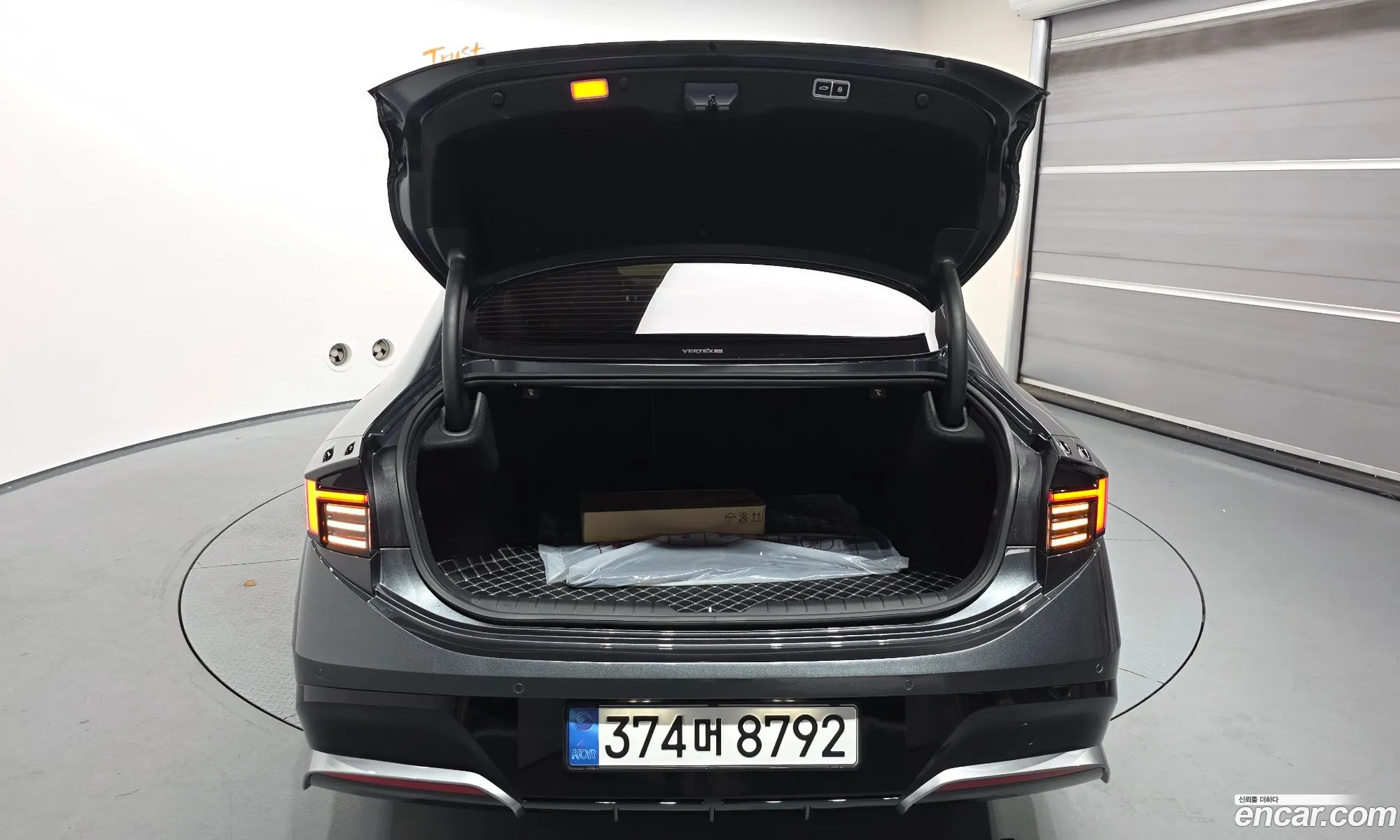 Hyundai Sonata the Edge Hybrid