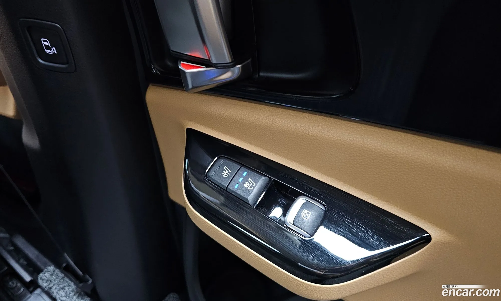 Kia Carnival 2022 — 16