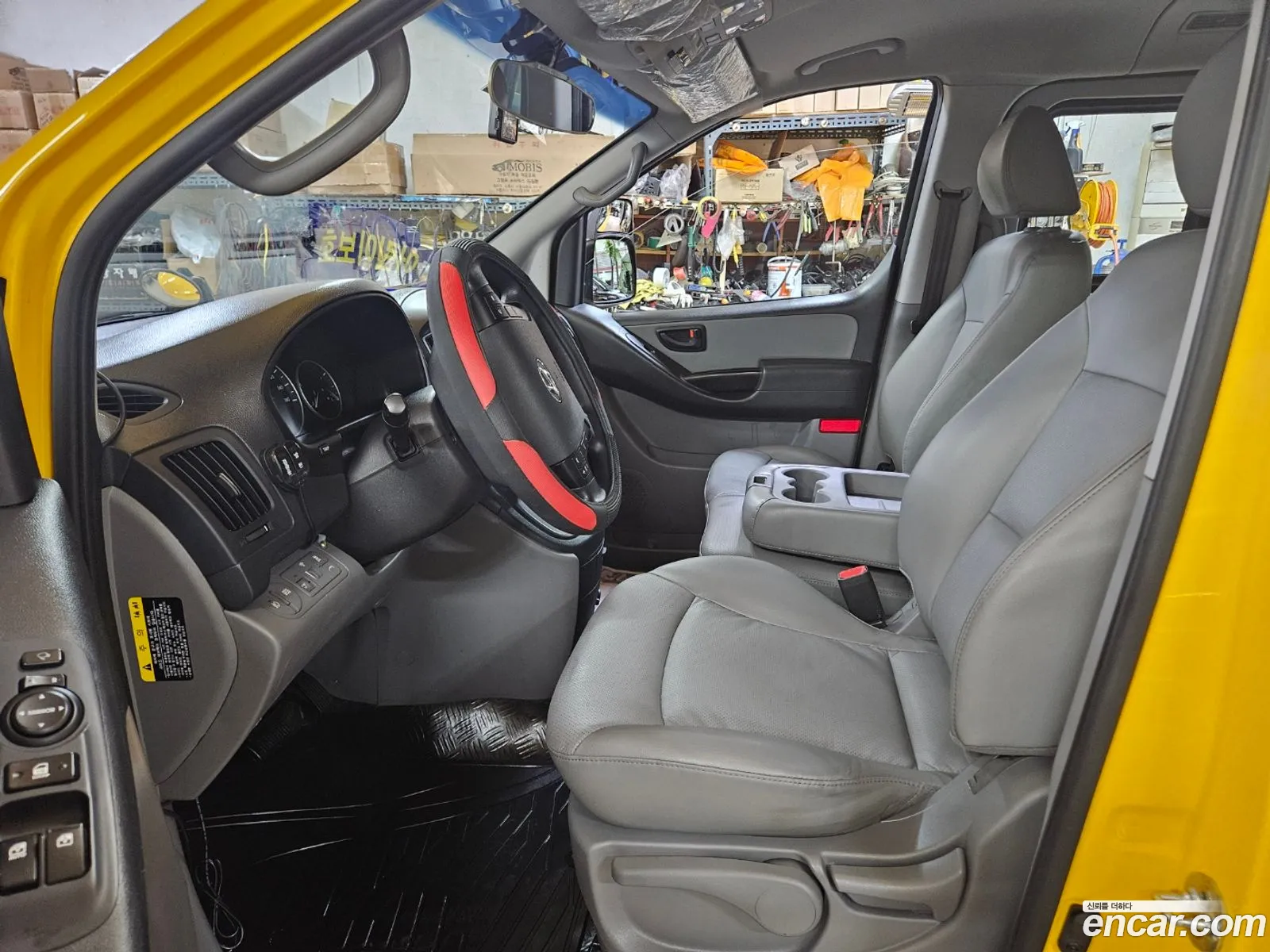 Hyundai Grand Starex 2019 — 12