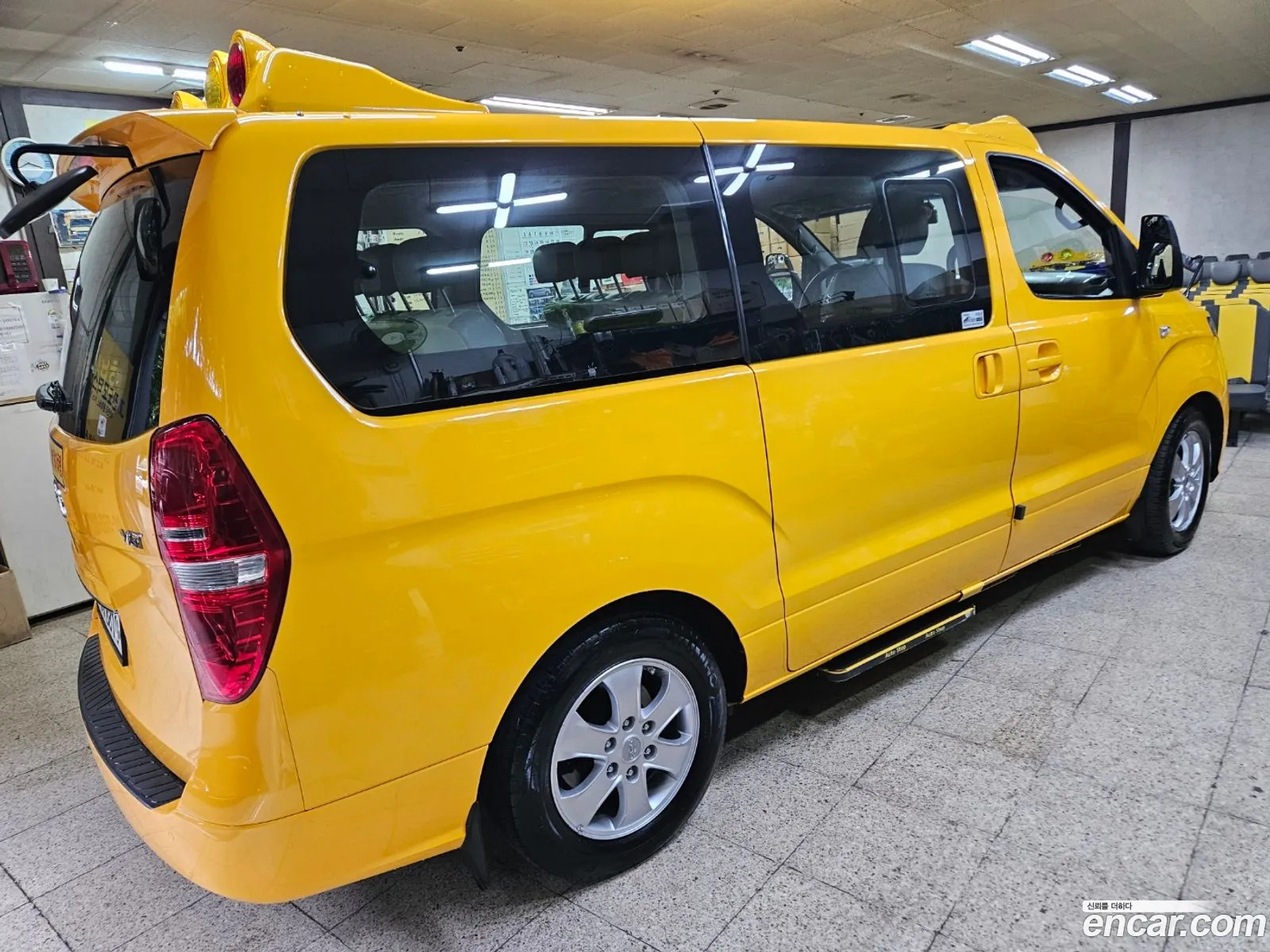 Hyundai Grand Starex 2019 — 3