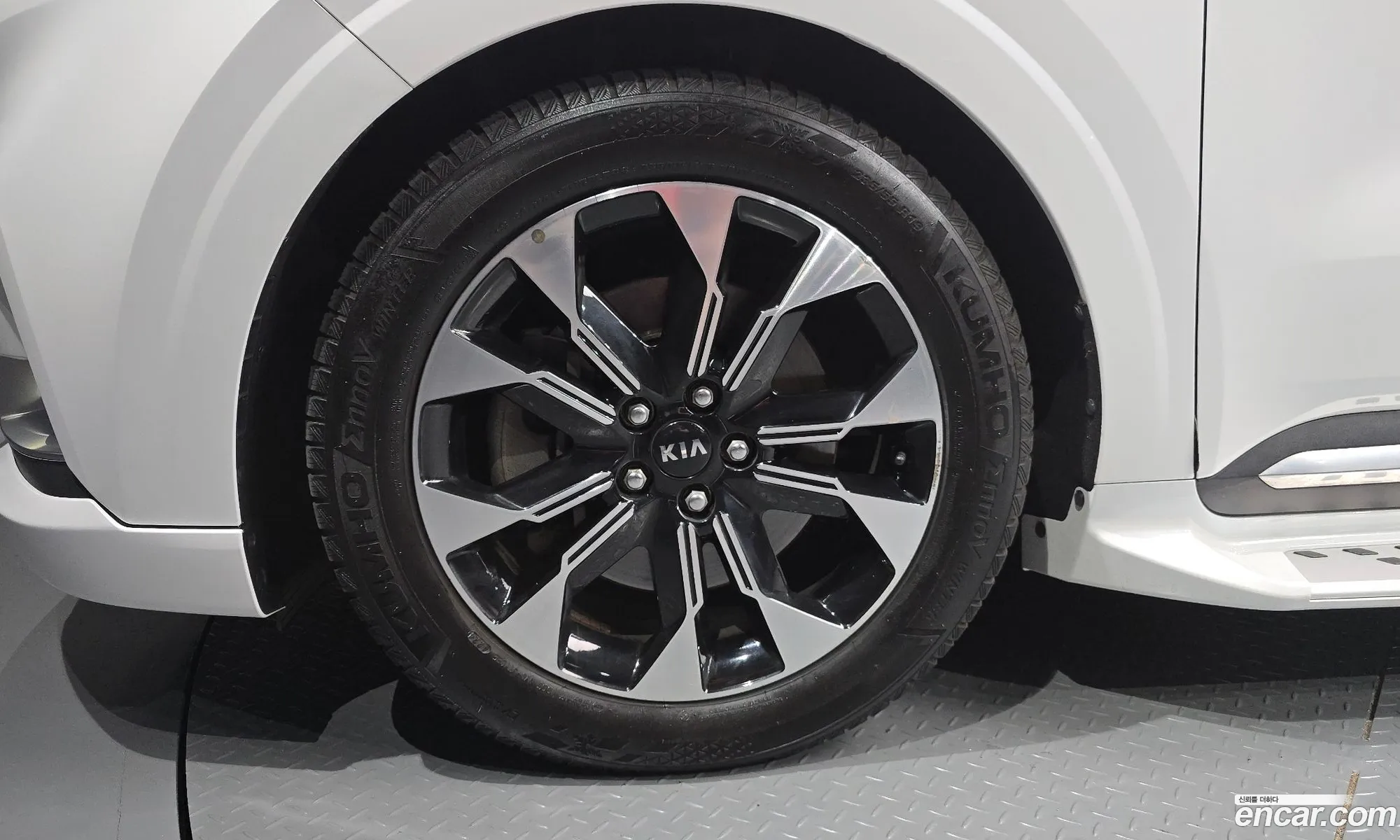 Kia Carnival 2021 KNANE813BMS057731 — 26