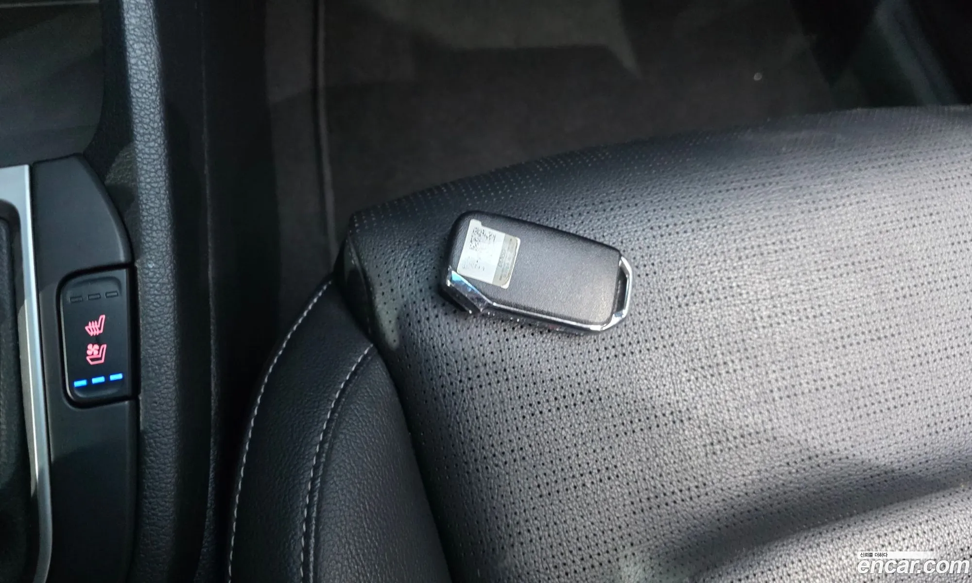 Kia K3 2020 KNAF241BEMA093627 — 26