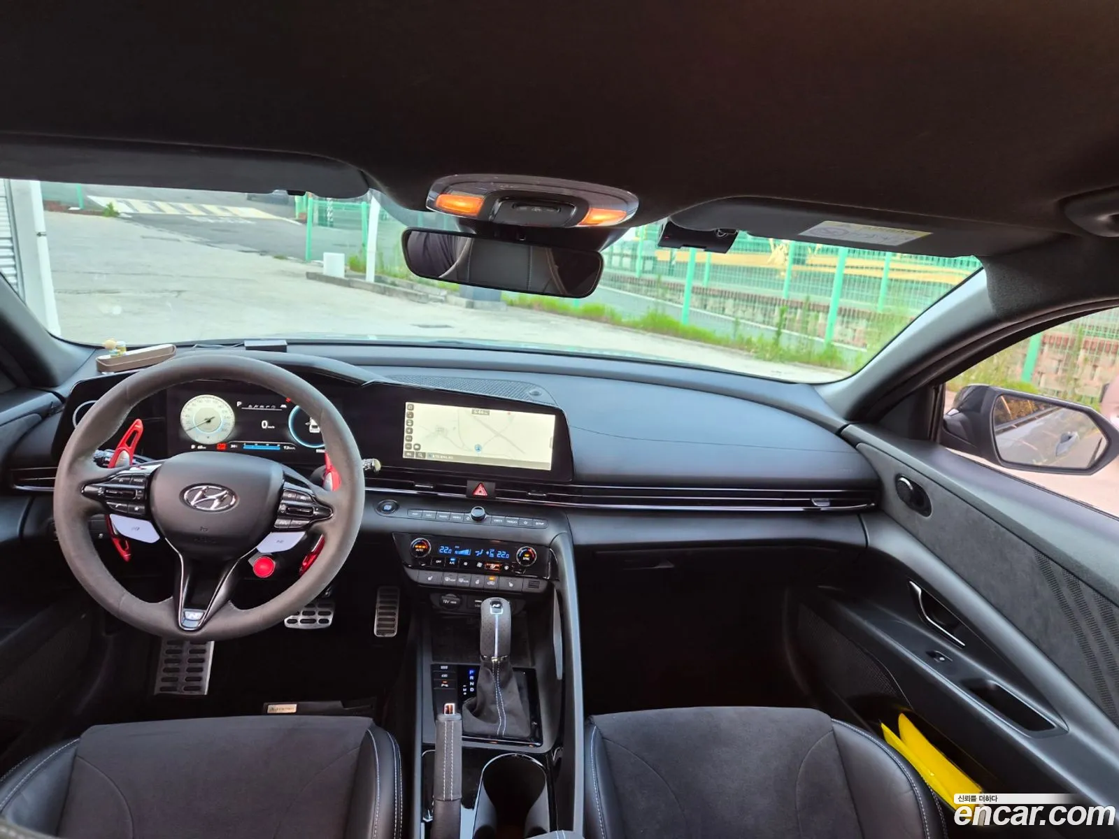 Hyundai Elantra 2022 — 10