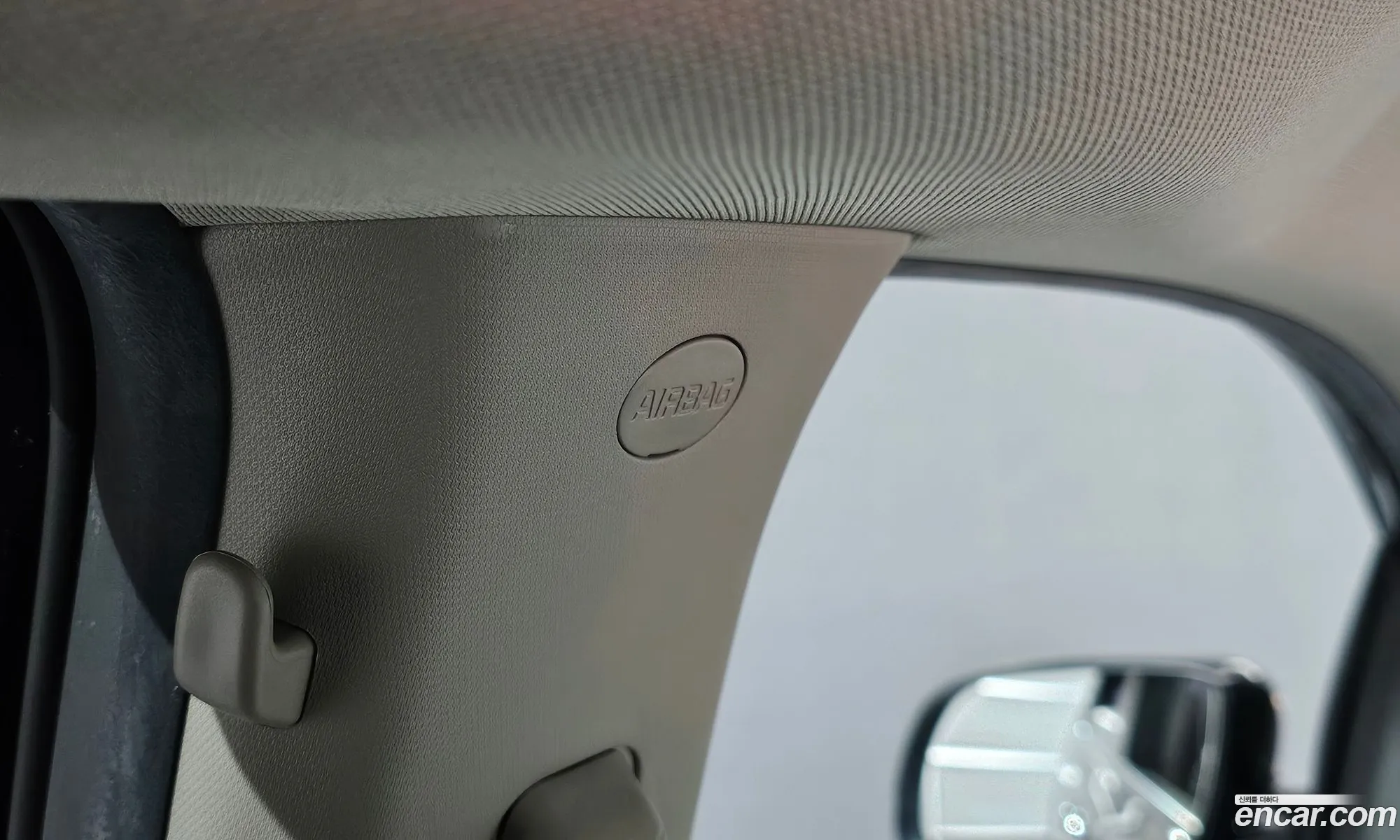 Kia Carnival 2017 KNAMB81ABHS313026 — 2