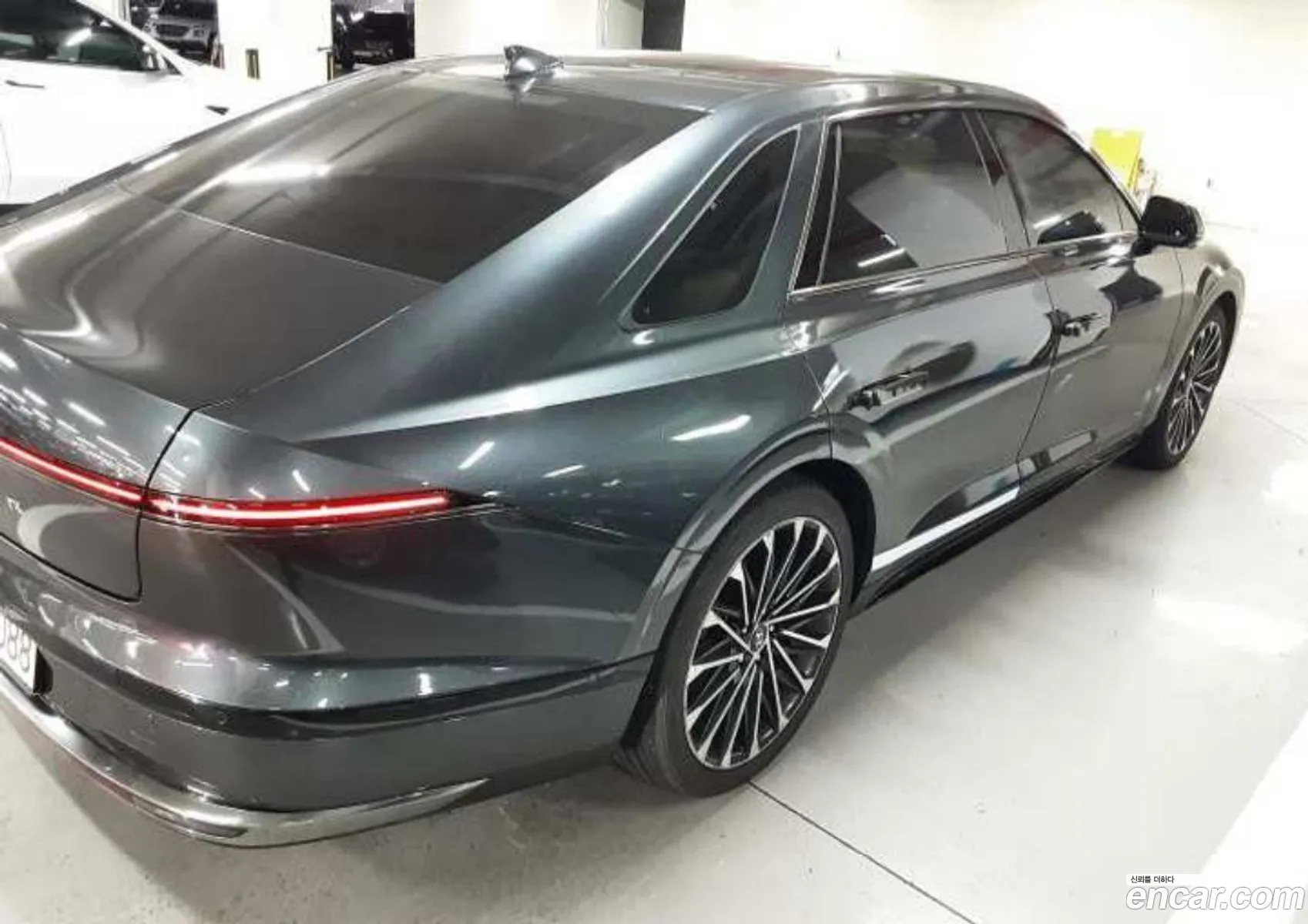Hyundai Grandeur 2023 — 11