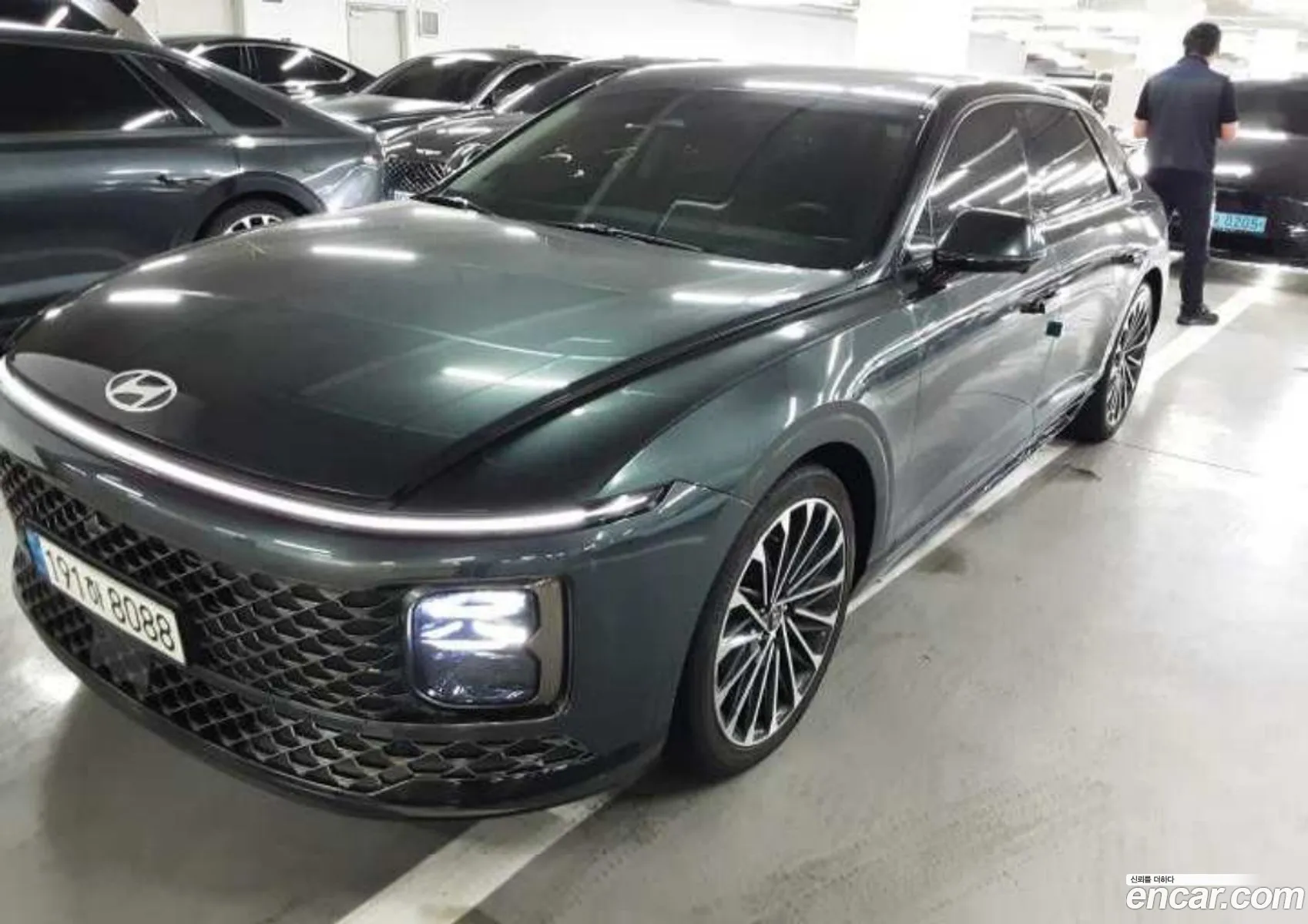 Hyundai Grandeur 2023 — 2