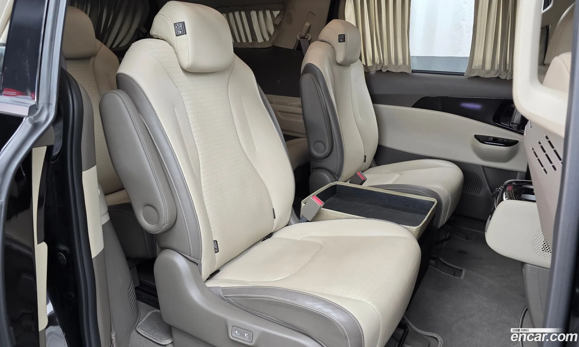 Kia Carnival 2021 KNANE813BMS112051 — 2