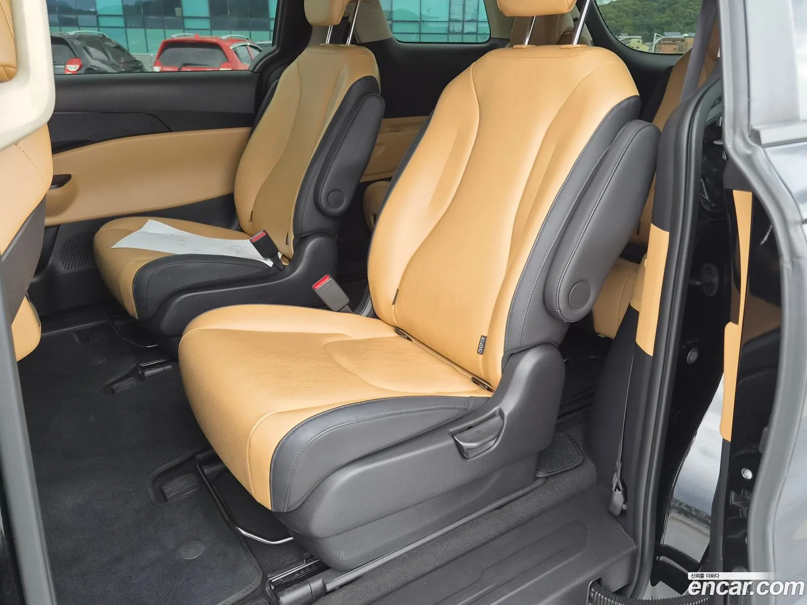 Kia Carnival 2023 — 6