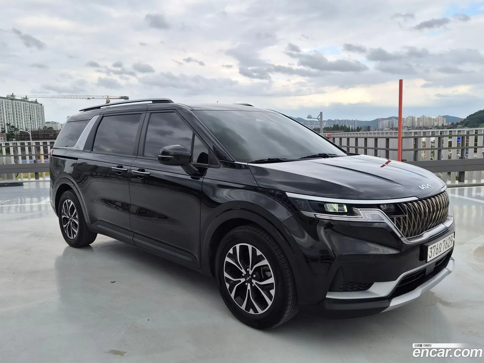 Kia Carnival 2023 — 15
