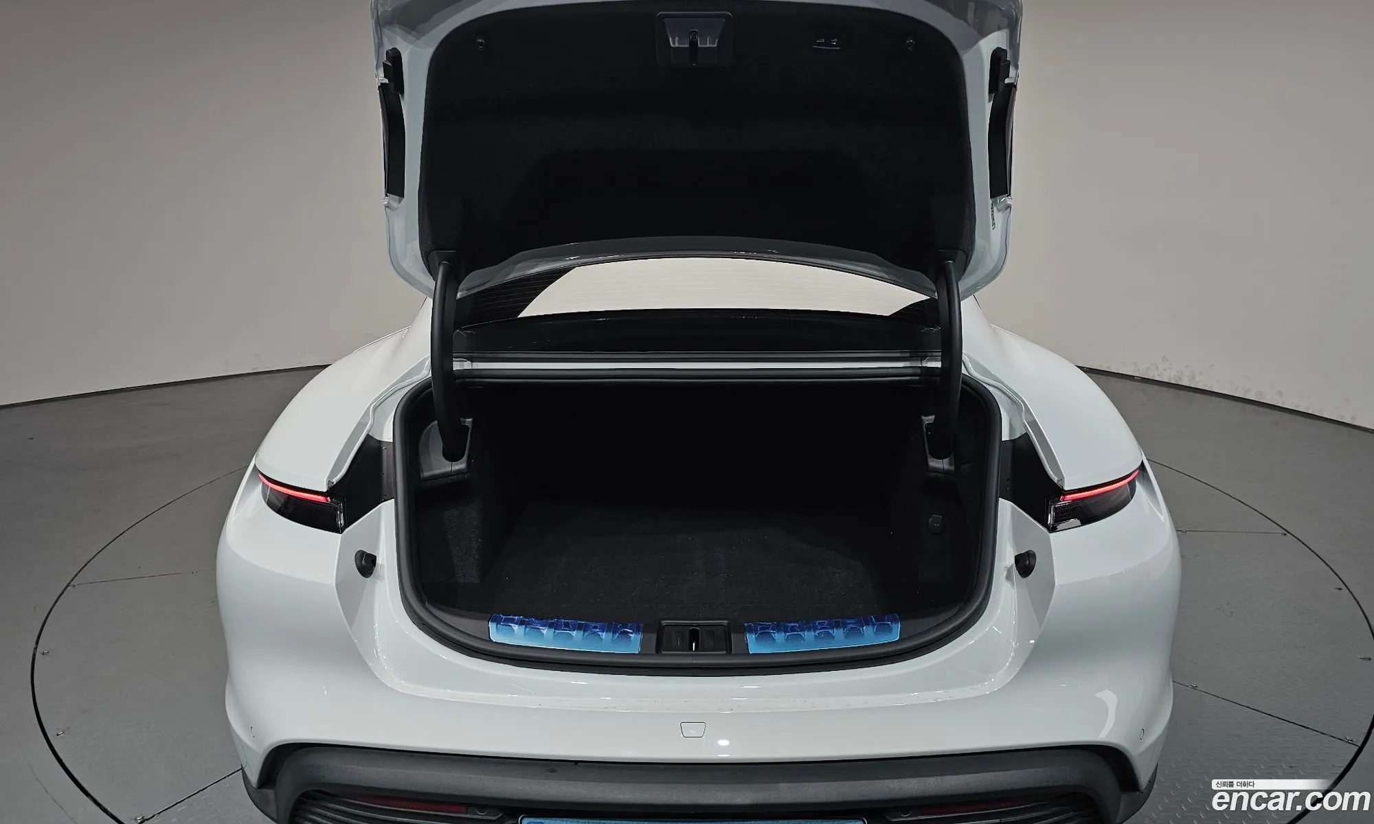 Porsche Taycan 2021 WP0AB2Y12MSA41444 — 23