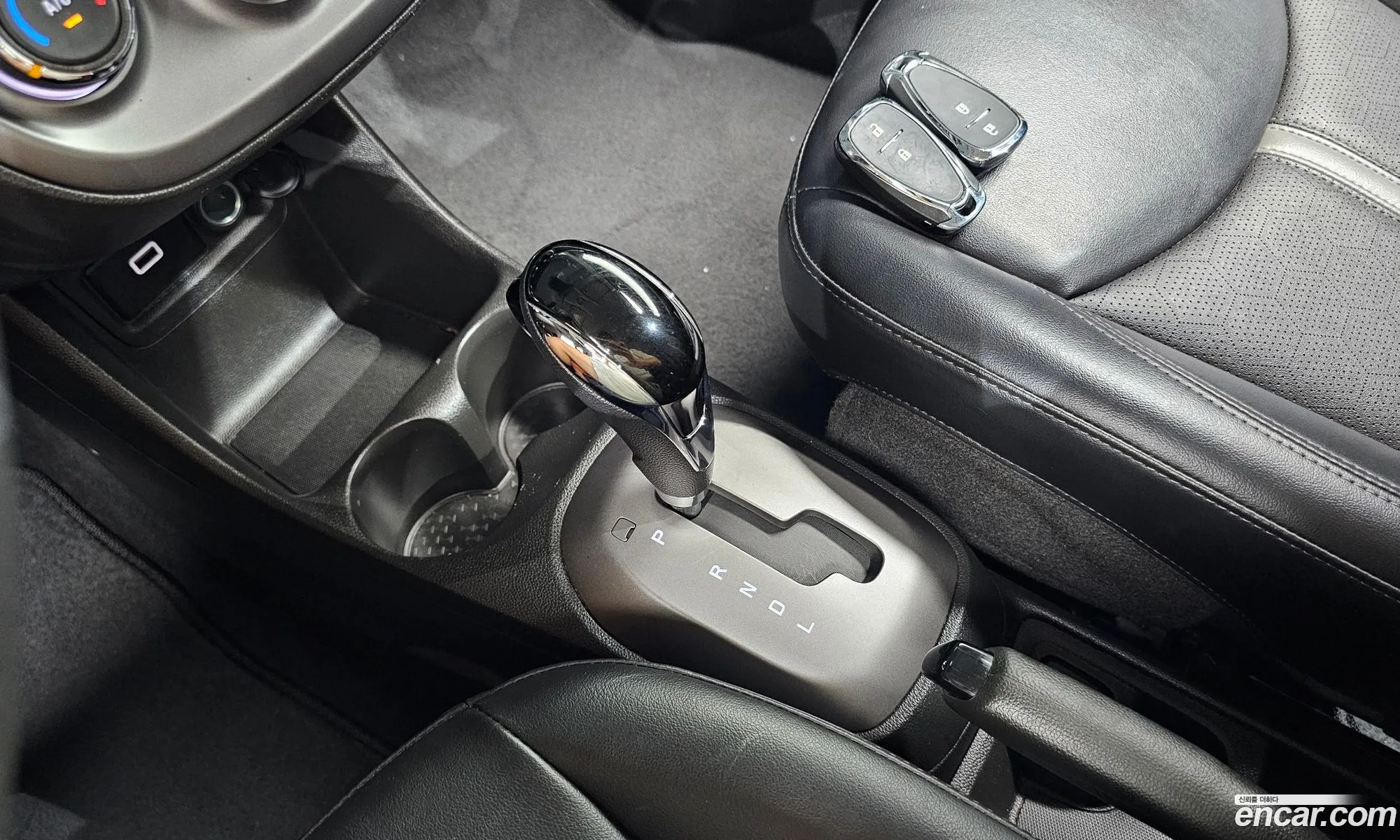 Chevrolet (GM Daewoo) Spark 2018 KLYDC487DKC743192 — 11