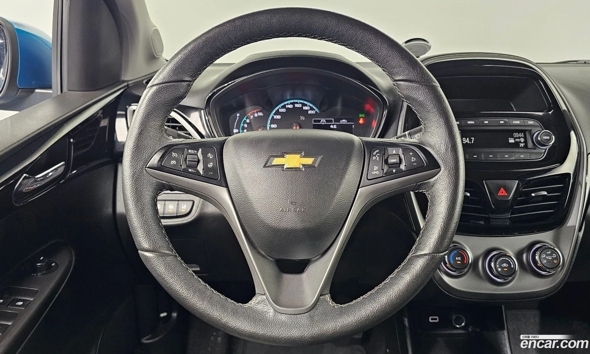 Chevrolet (GM Daewoo) Spark 2018 KLYDC487DKC743192 — 4