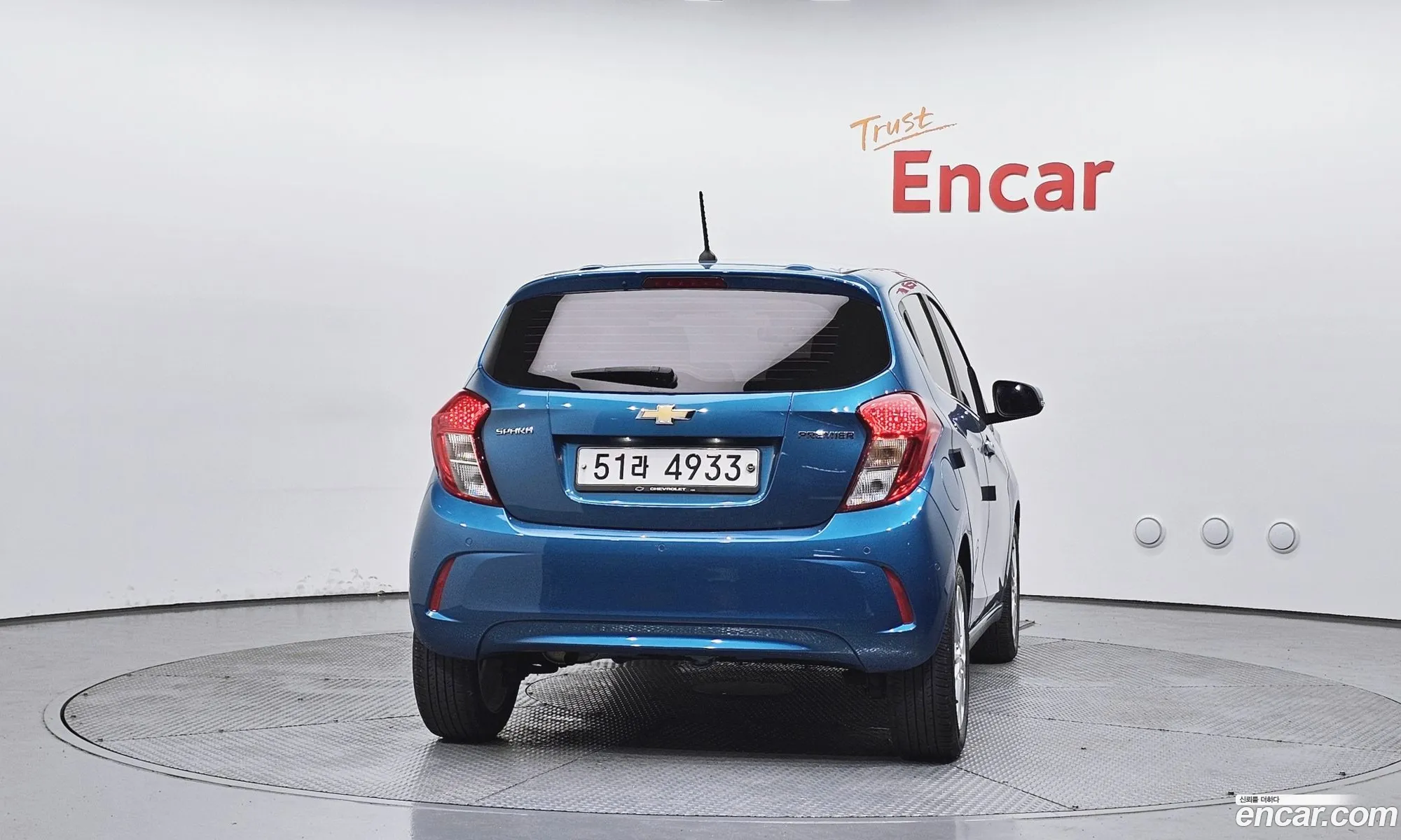Chevrolet (GM Daewoo) Spark 2018 KLYDC487DKC743192 — 28