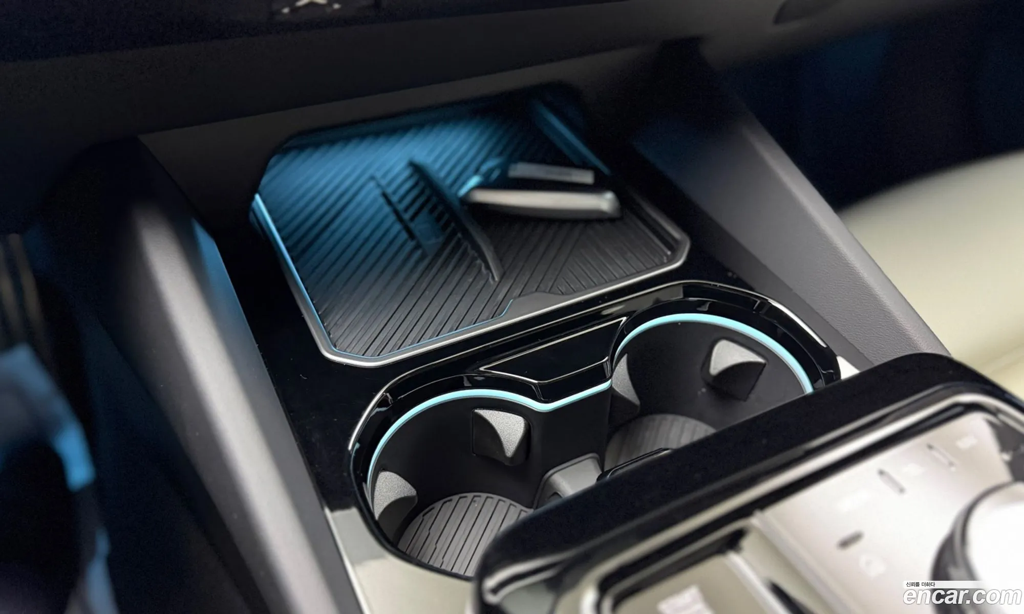 BMW 5 Series 2025 — 11