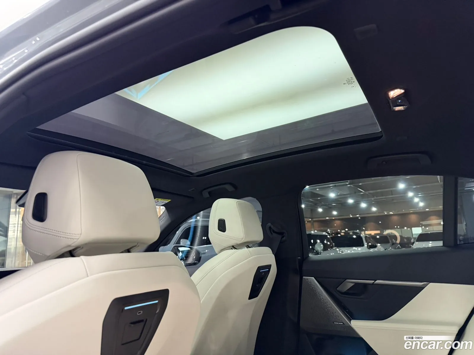 BMW 5 Series 2025 — 14