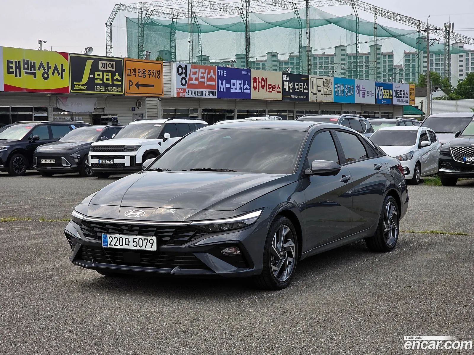 Hyundai Elantra 2023 — 6
