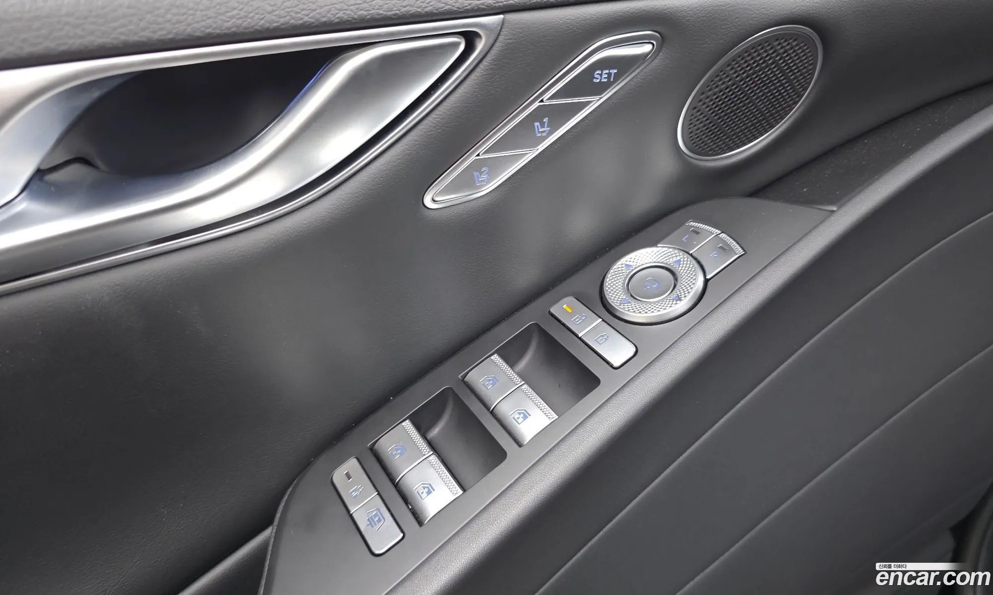 Genesis G80 2025 KMTGB41CDTU303344 — 24