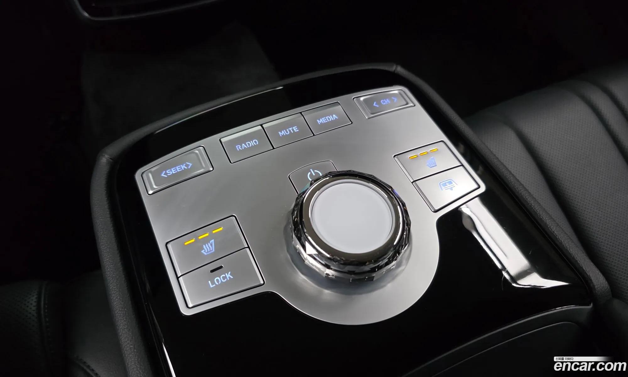 Genesis G80 2025 KMTGB41CDTU303344 — 5