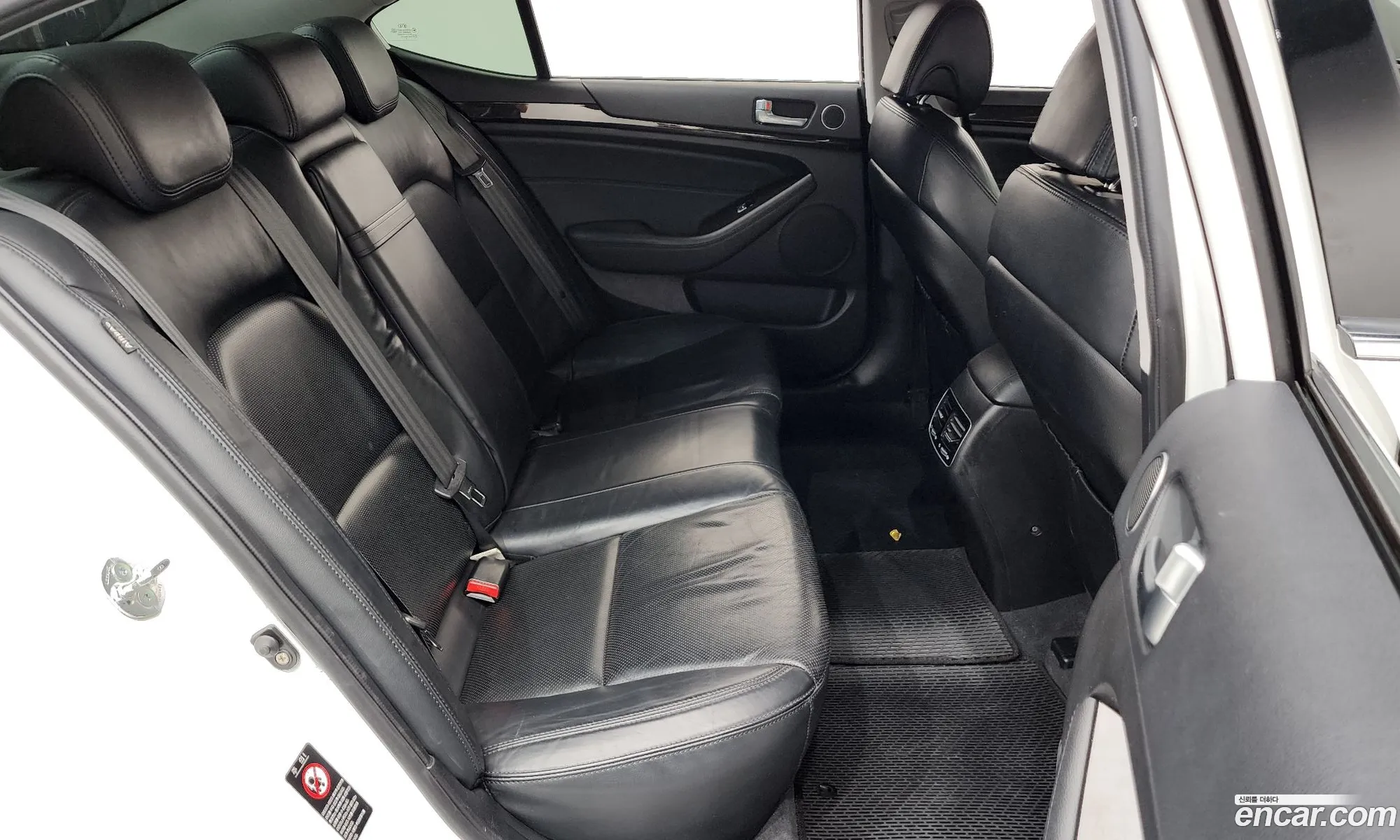Kia K7 2013 KNALM416BDA112708 — 20
