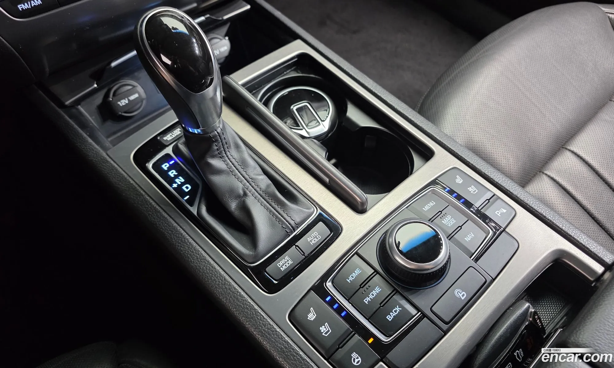 Hyundai Genesis DH 2014 — 24