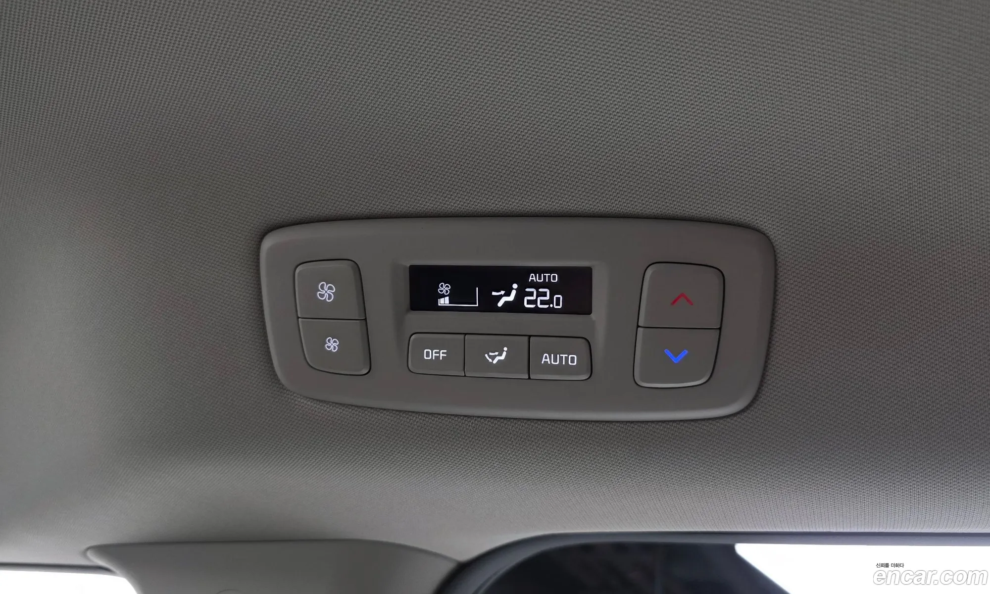 Kia Carnival 2026 KNANE813BTS621081 — 32