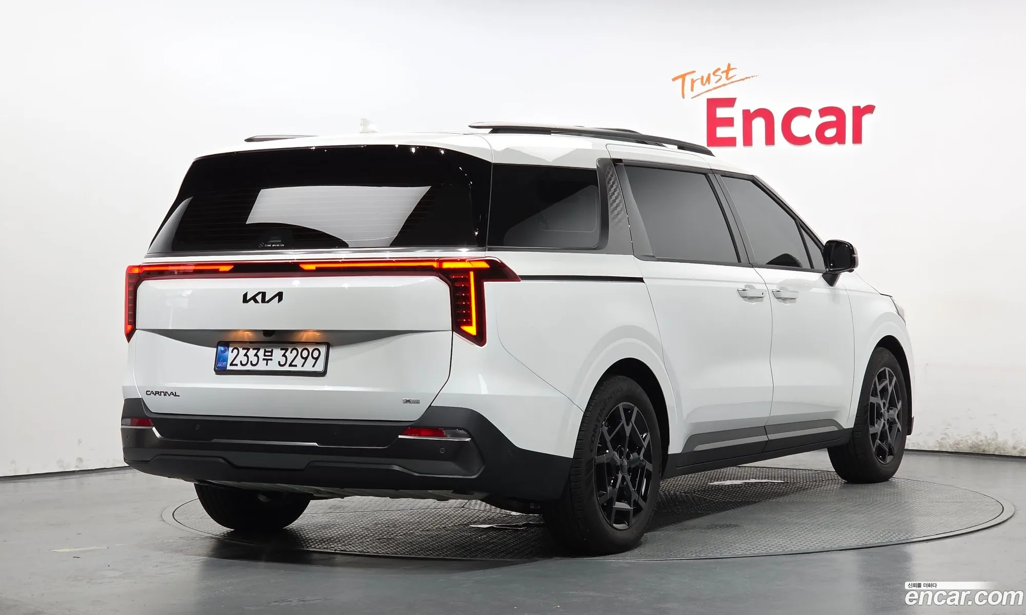 Kia Carnival 2026 KNANE813BTS621081 — 16