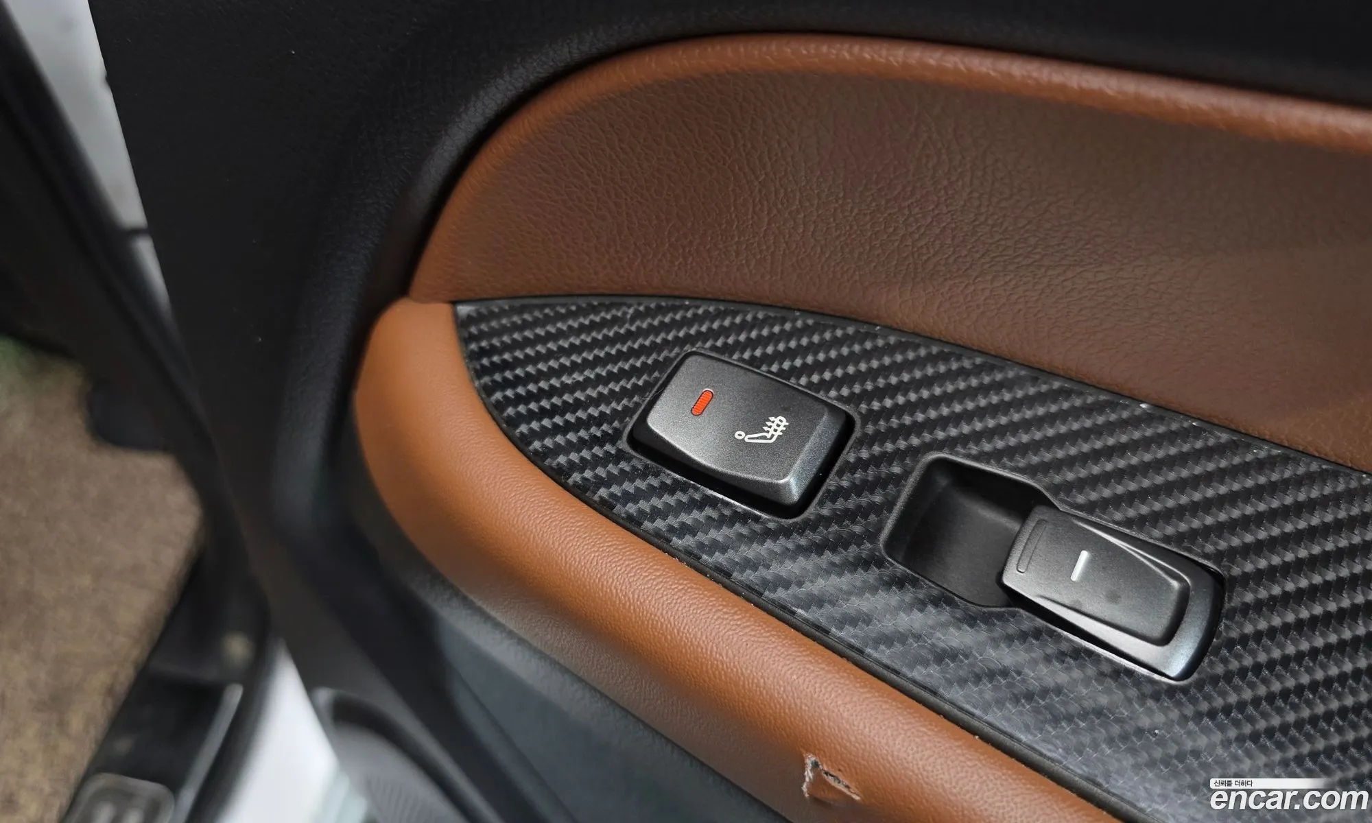 KG Mobility (SsangYong) Rexton Sports Khan 2019 — 16