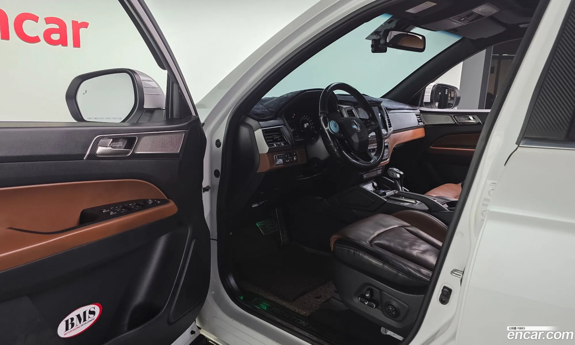 KG Mobility (SsangYong) Rexton Sports Khan 2019 — 8