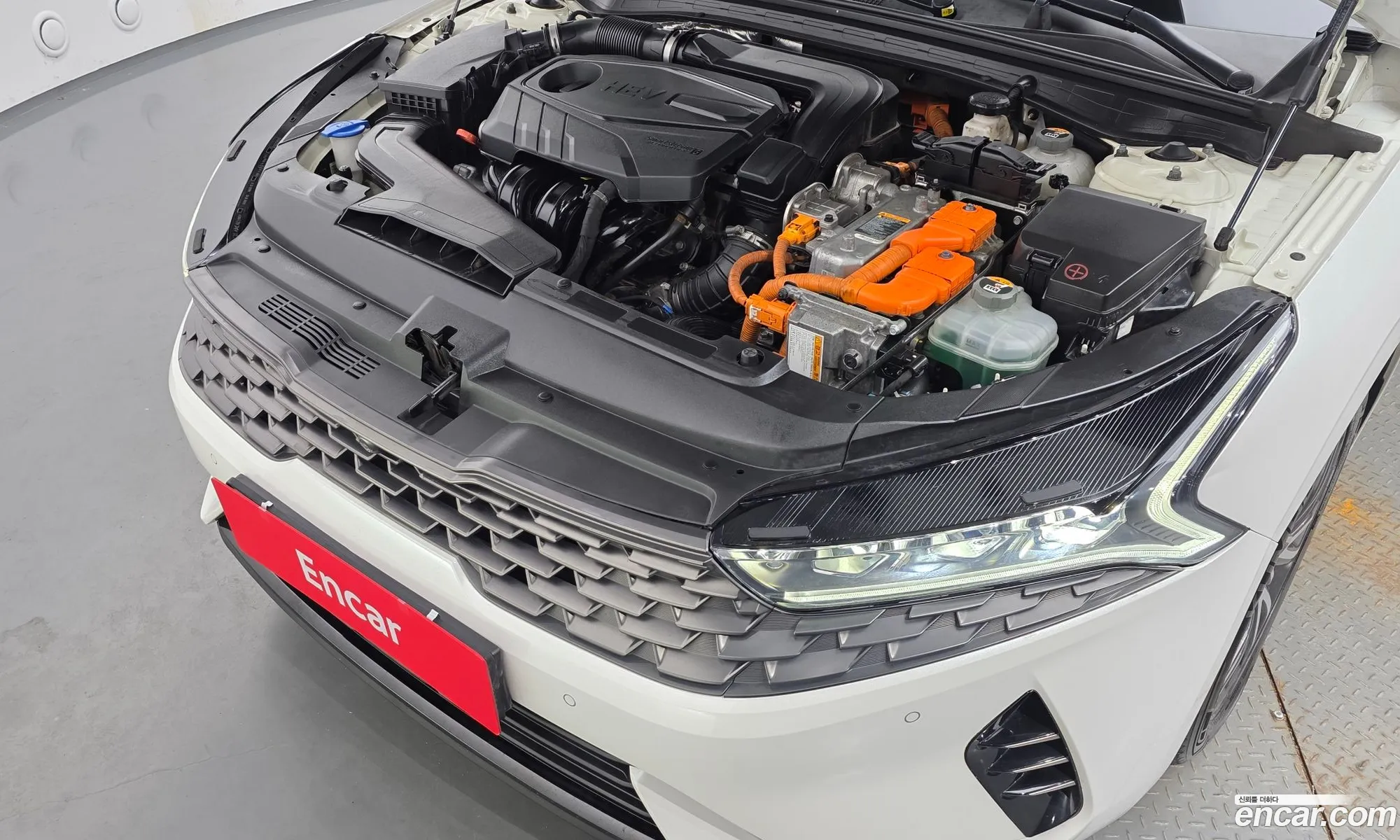 Kia K5 Hybrid 2020 — 4