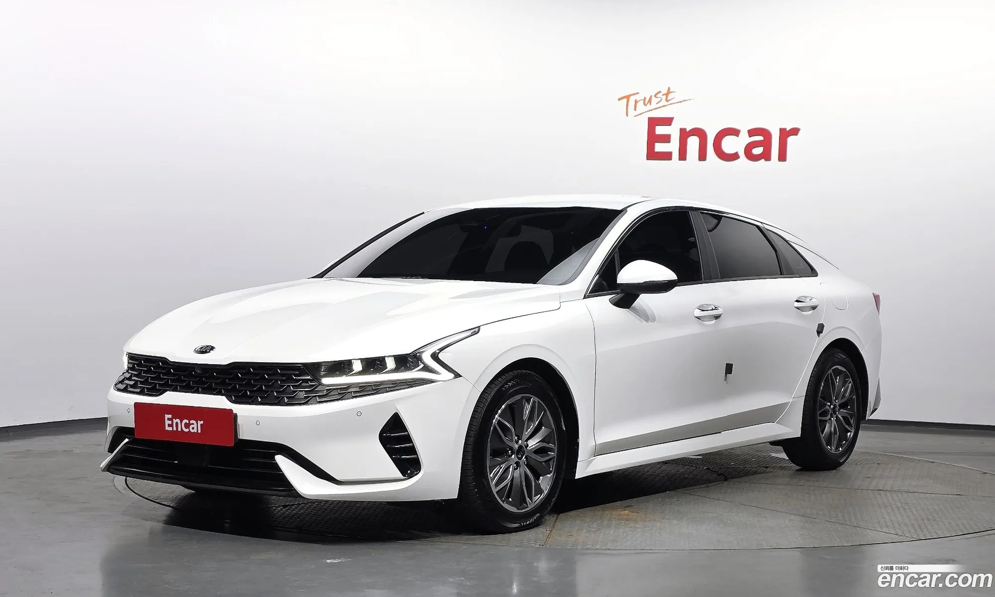 Kia K5 Hybrid 2020 — 2