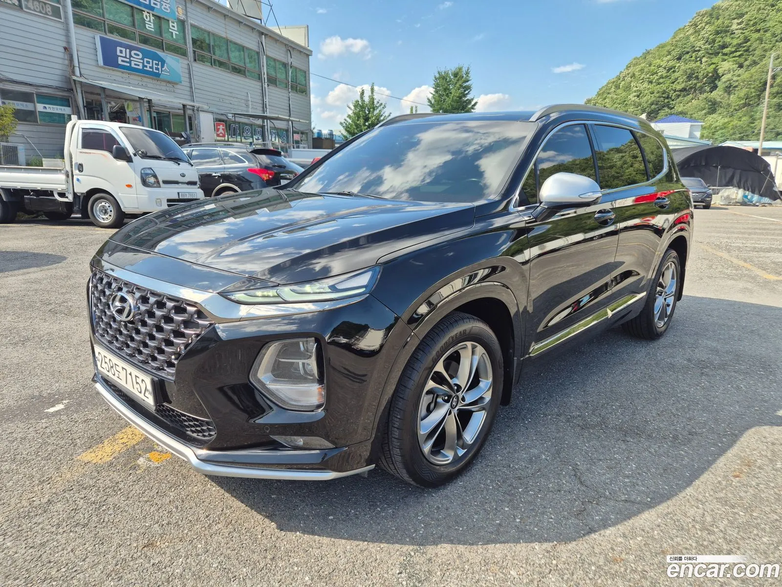 Hyundai Santa Fe TM 2018 — 17