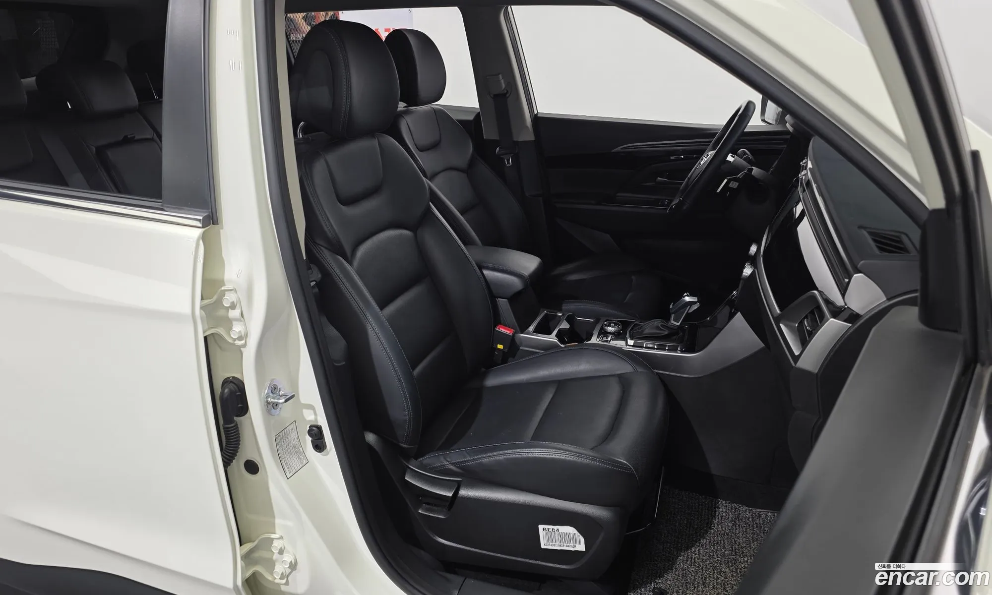 KG Mobility (SsangYong) Beautiful Korando 2021 — 8