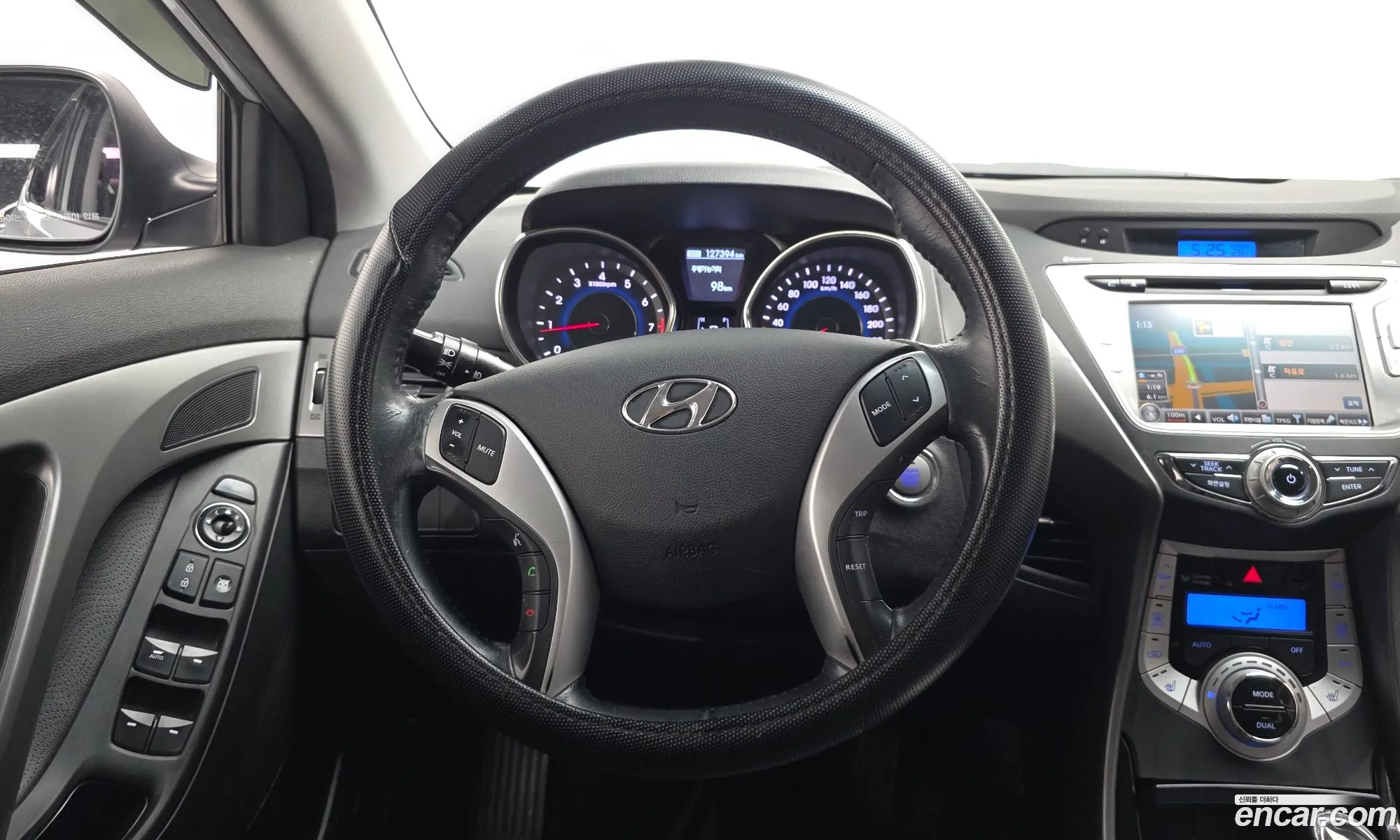 Hyundai Elantra MD 2011 — 20