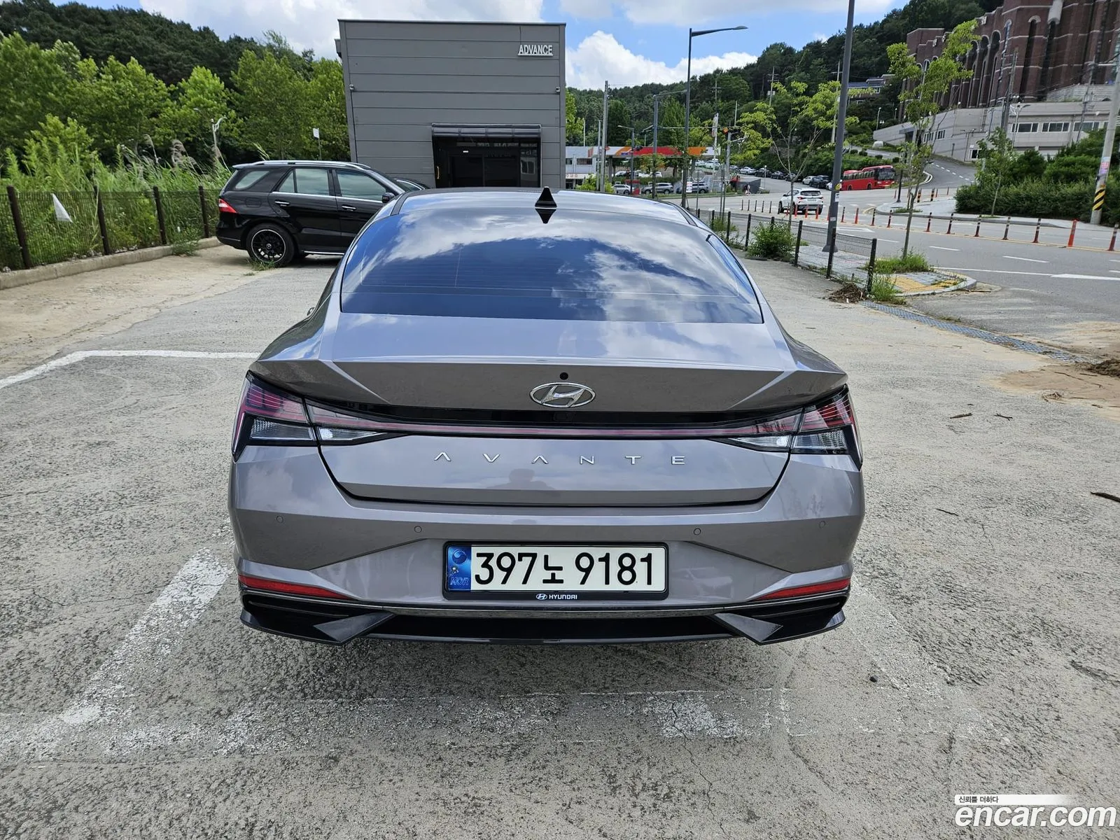 Hyundai Elantra 2022 — 8