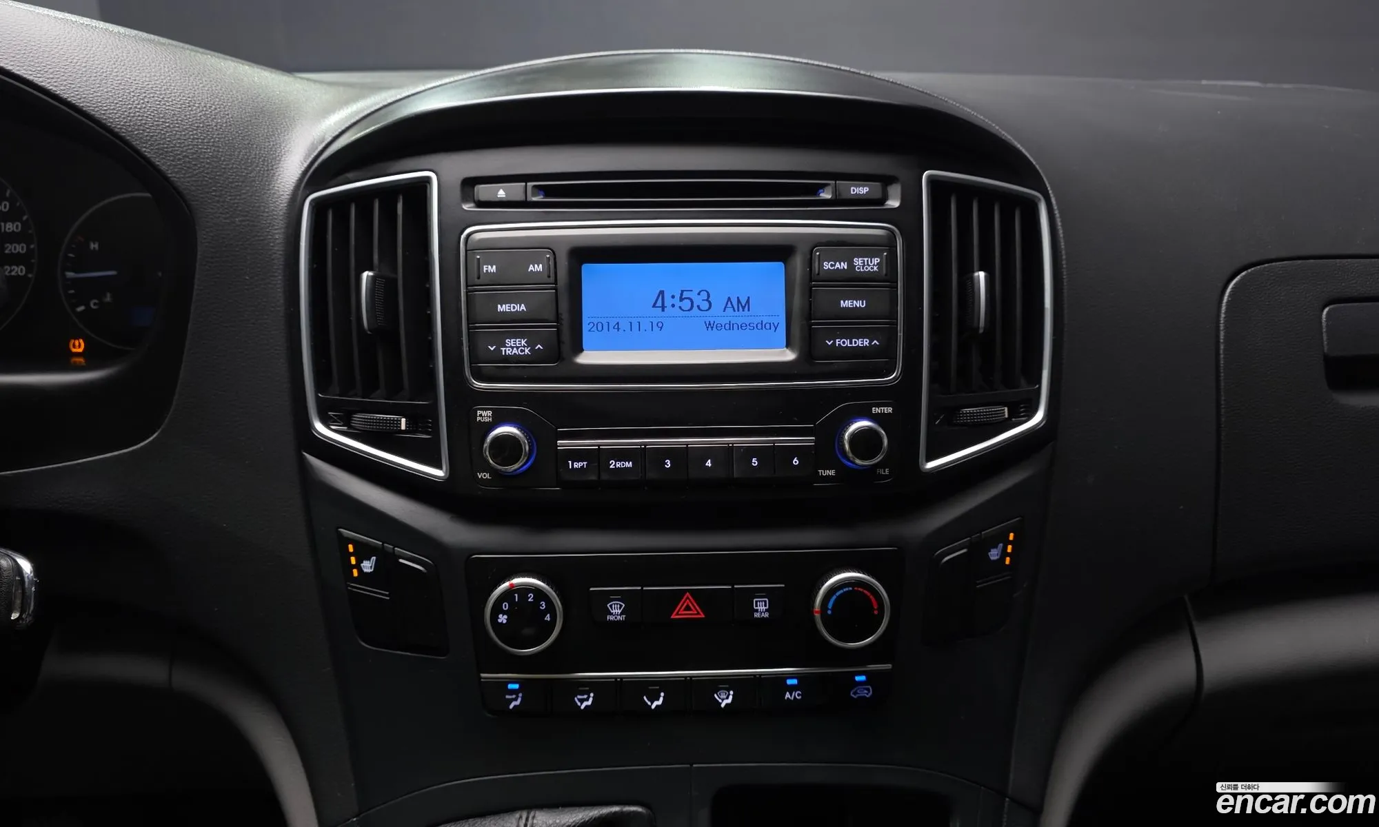 Hyundai Grand Starex 2017 — 4