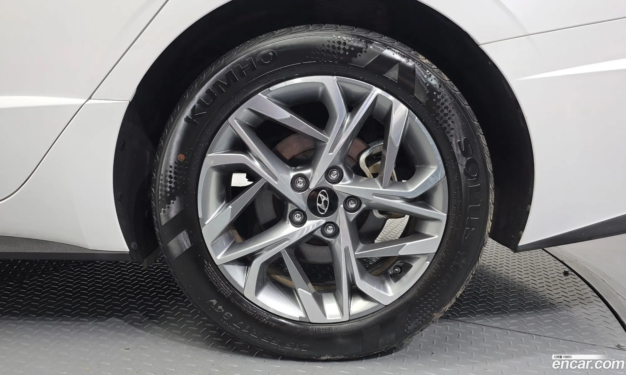 Hyundai Sonata 2019 KMHL341DBLA044245 — 17