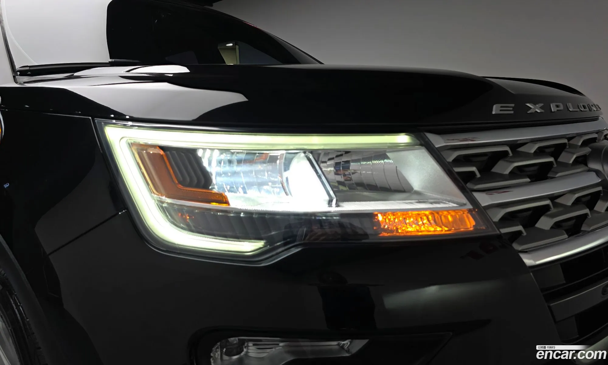 Ford Explorer 2019 1FM5K8FH1KGA80166 — 19